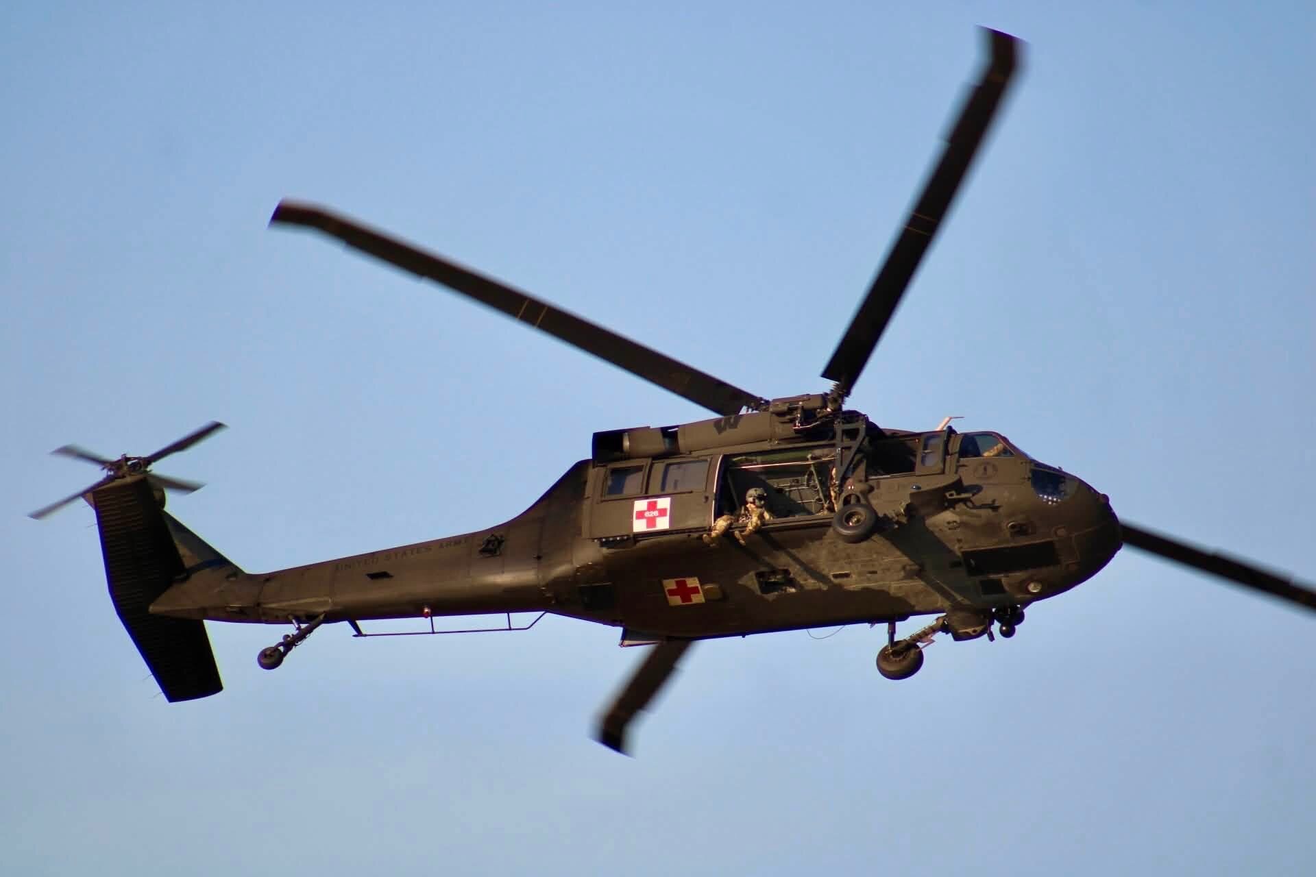 Sikorsky UH-60 Black Hawk (MEDEVAC / HH-60 variant)