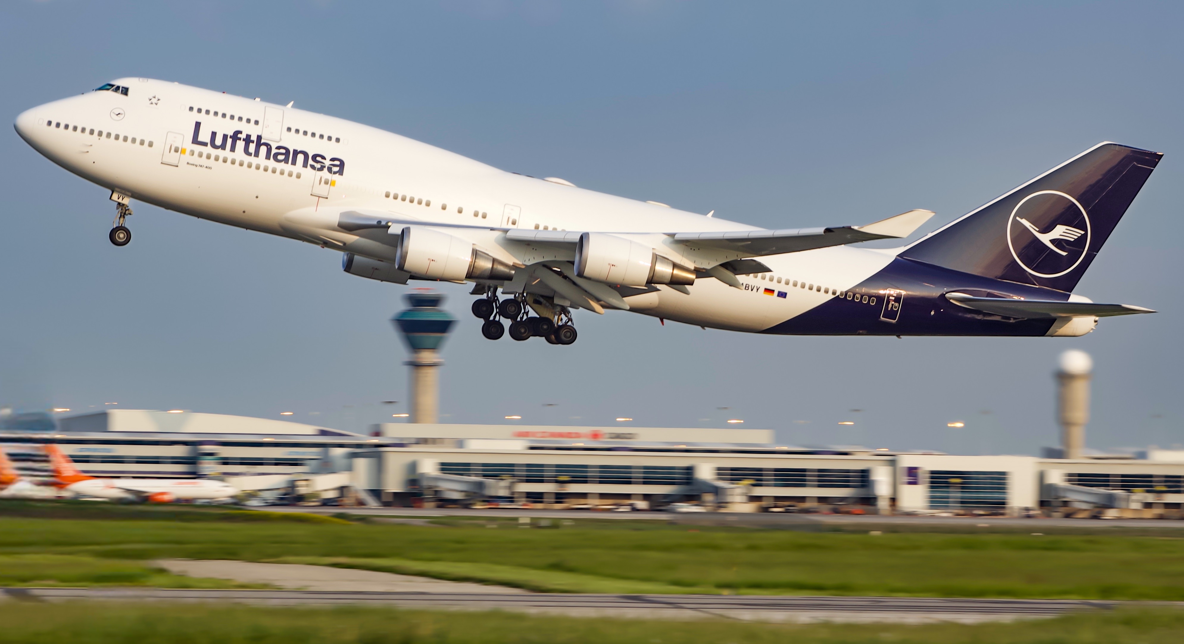 Boeing  747-430