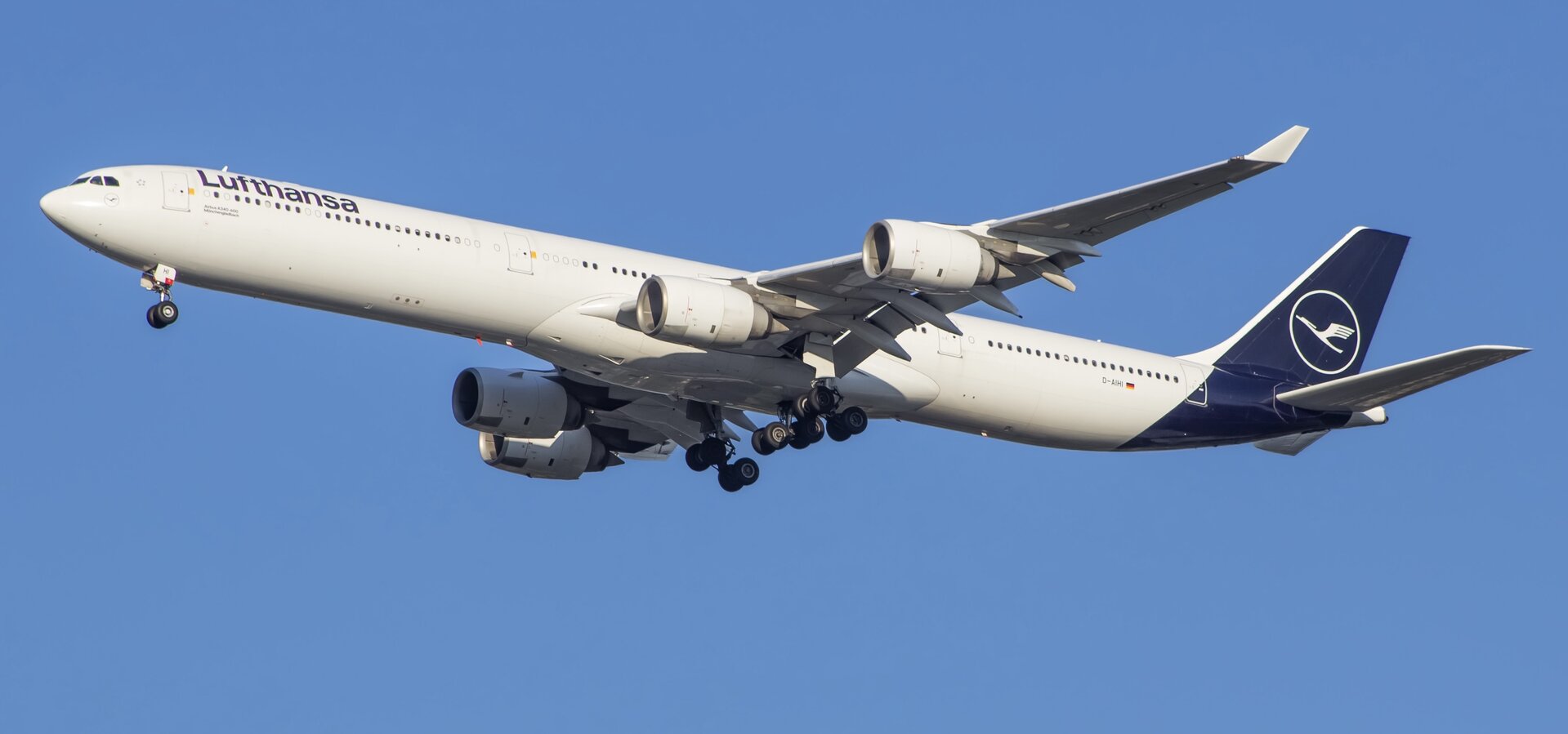 Airbus A340-600