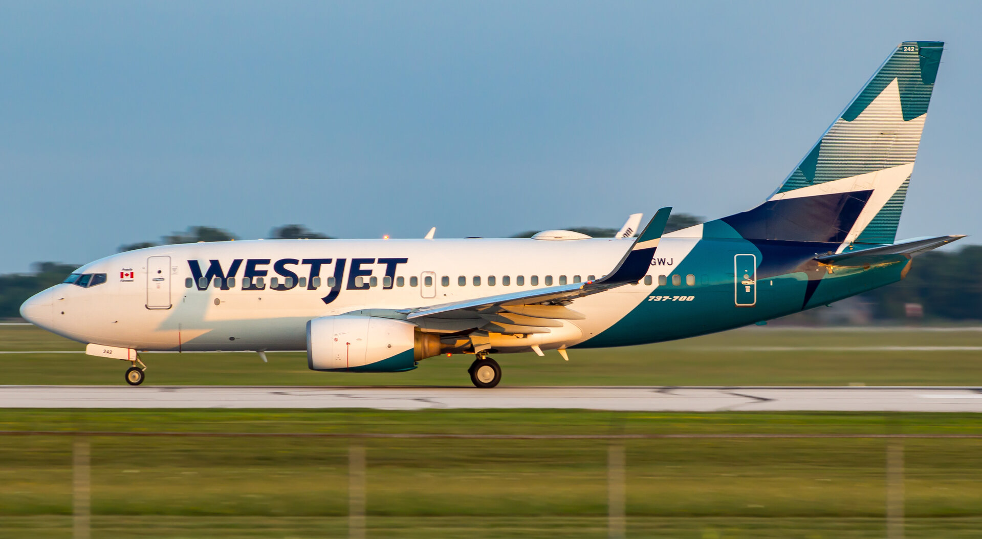Boeing 737-700