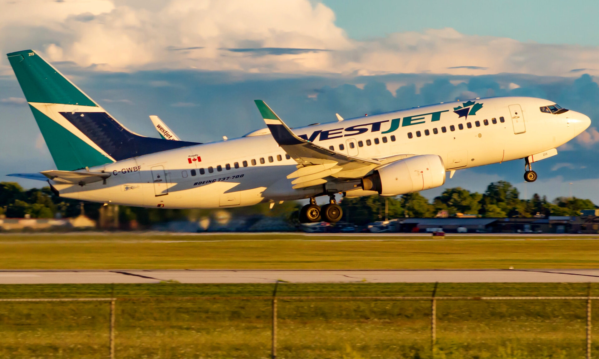 Boeing 737-700