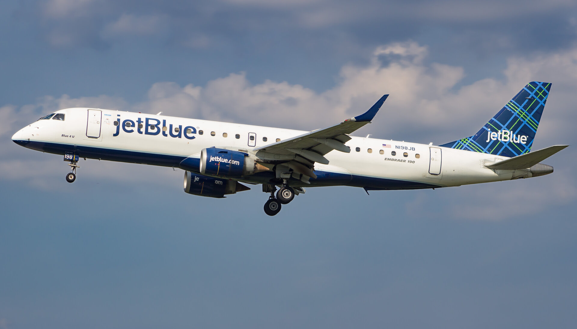 Embraer ERJ-190 (Embraer 190)