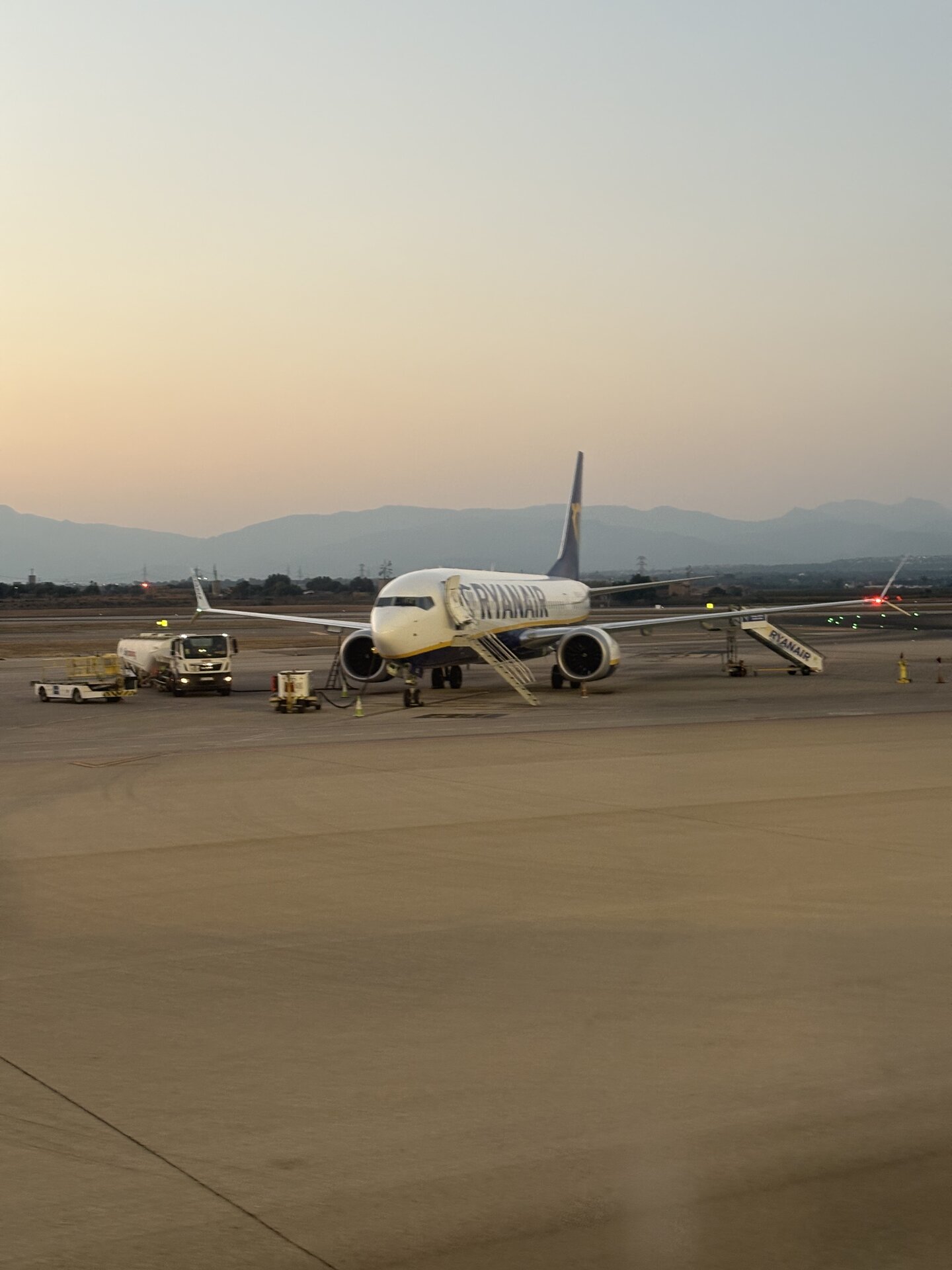 Boeing 737 MAX 8-200