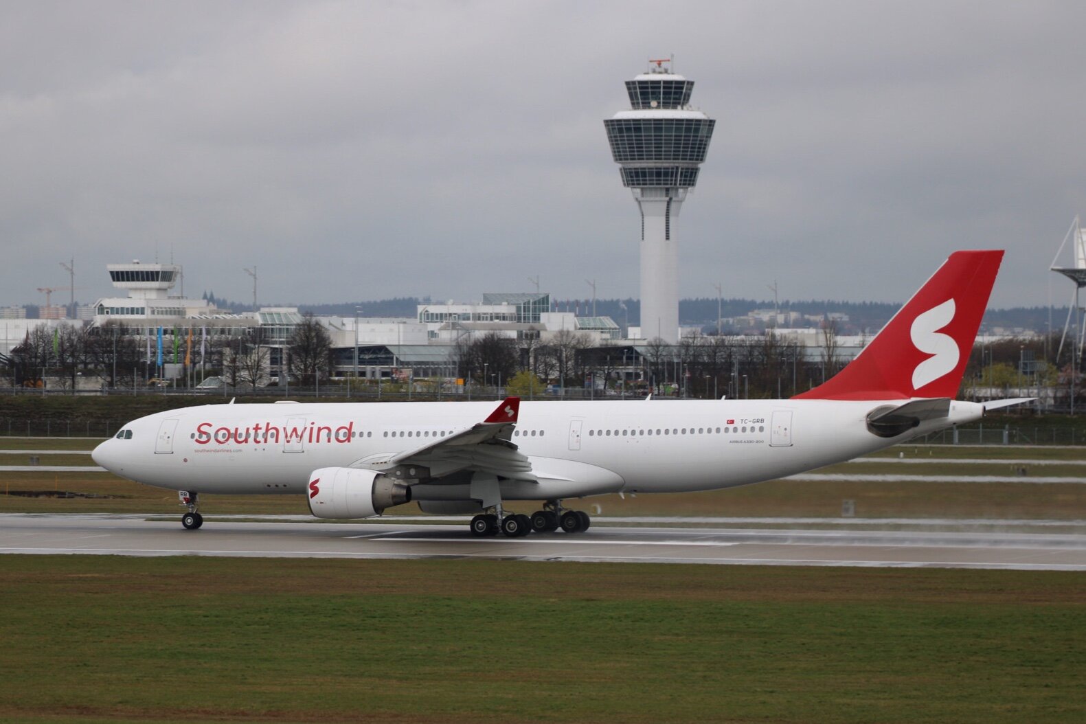 Airbus A330-200