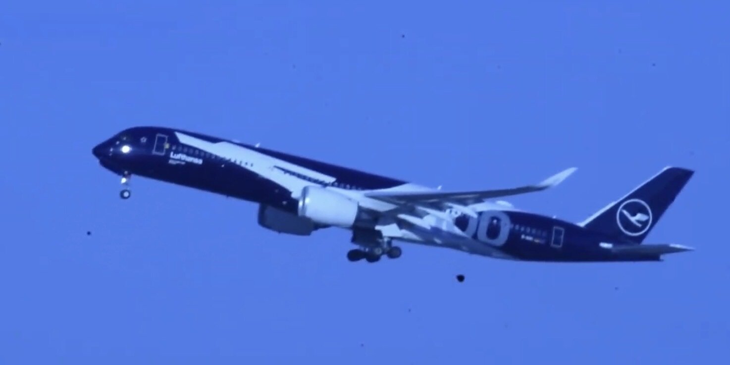 Airbus A350-900