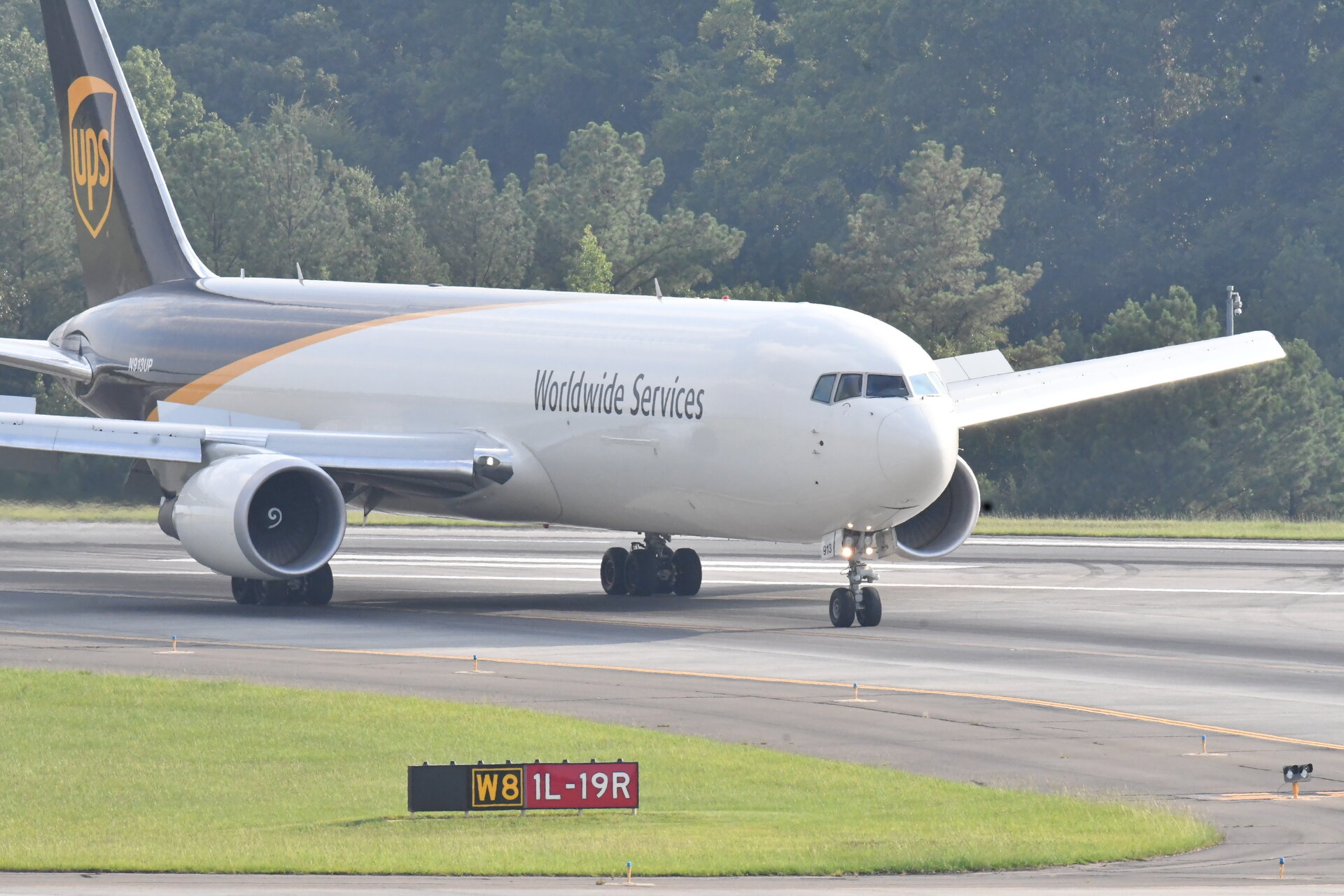 Boeing 767-300F
