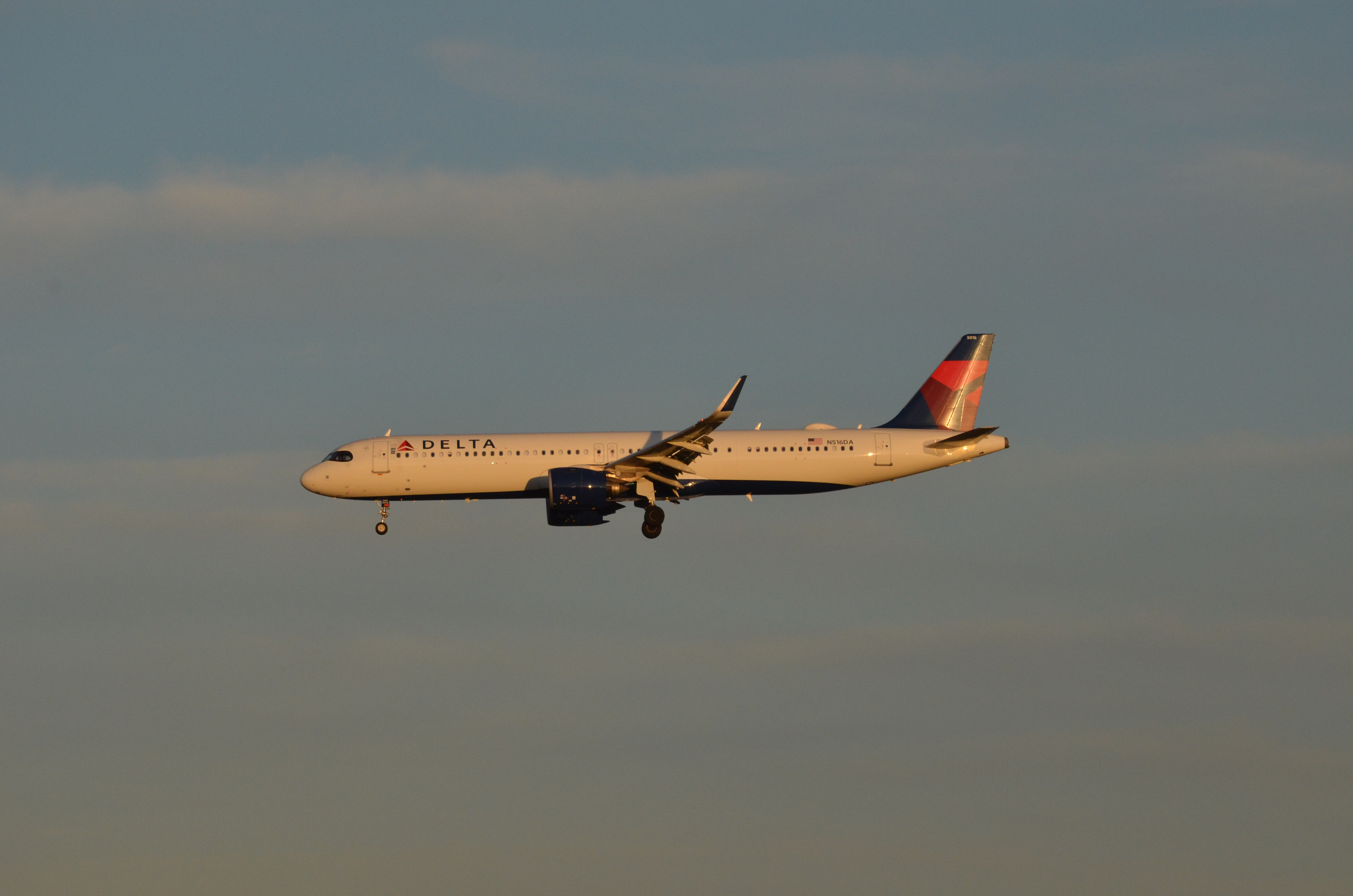 Airbus A321-271NX