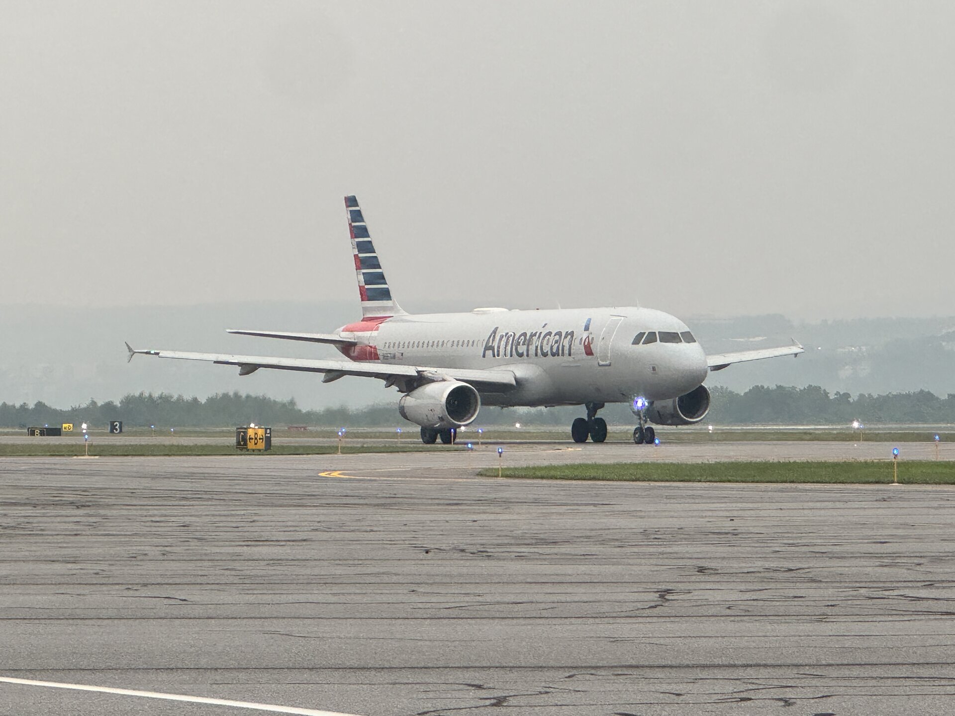 Airbus A321-200