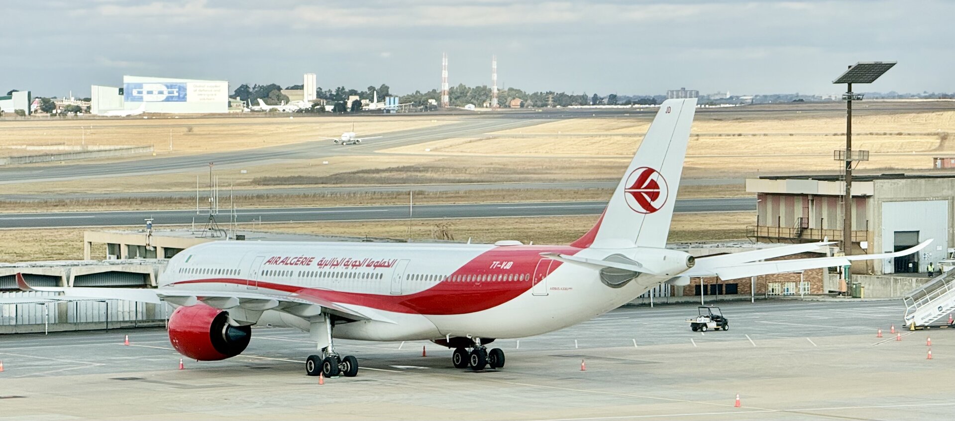 Airbus A330-202