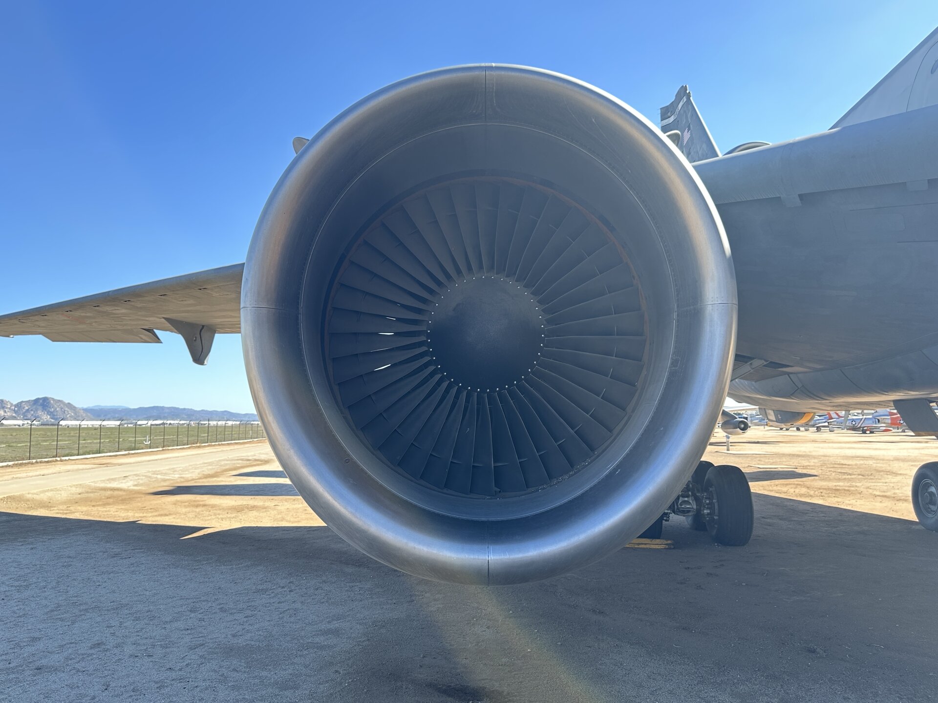 Boeing 777