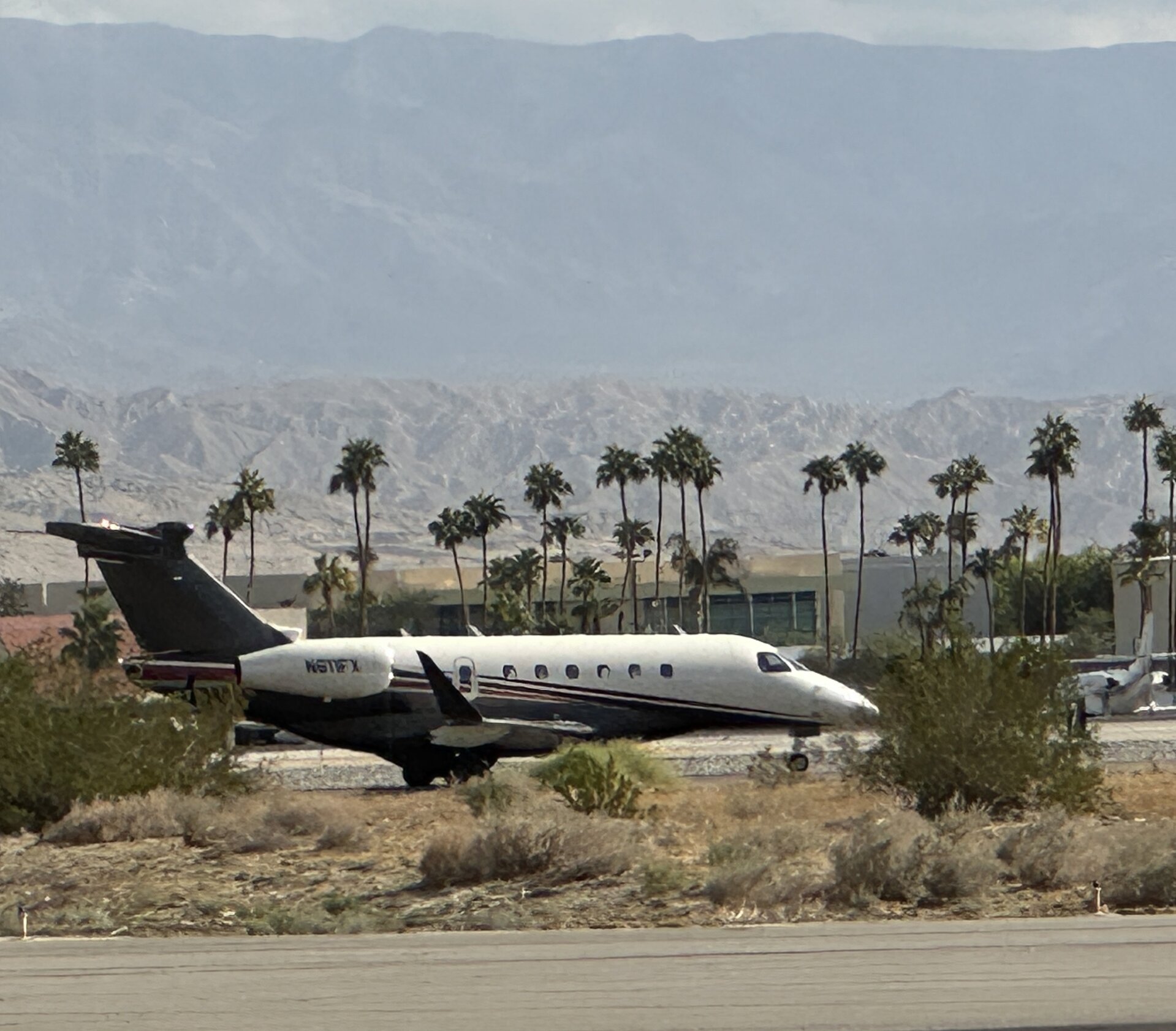 Bombardier Challenger 300