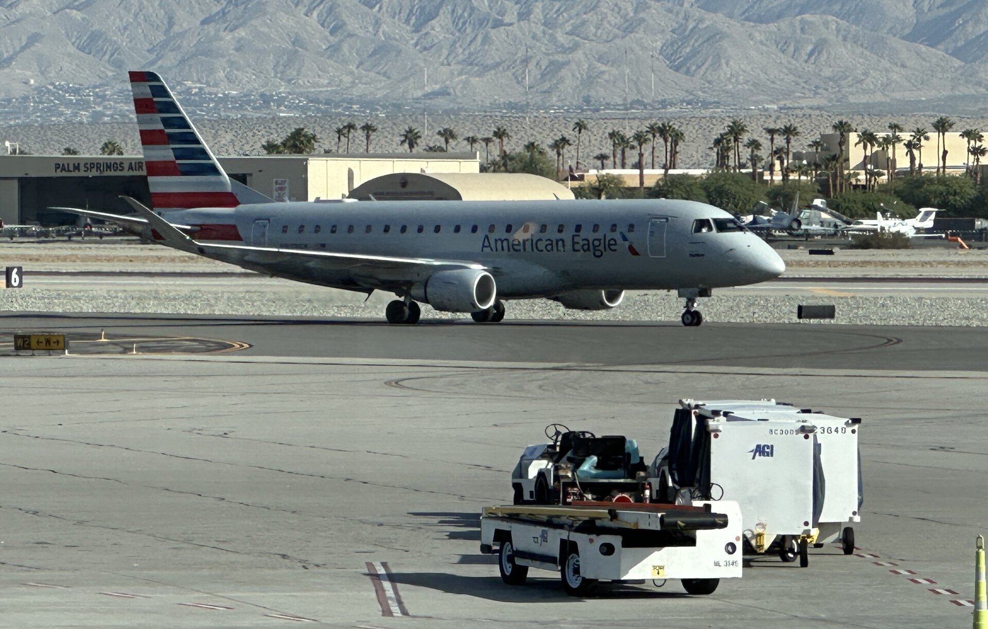 Embraer Embraer 175
