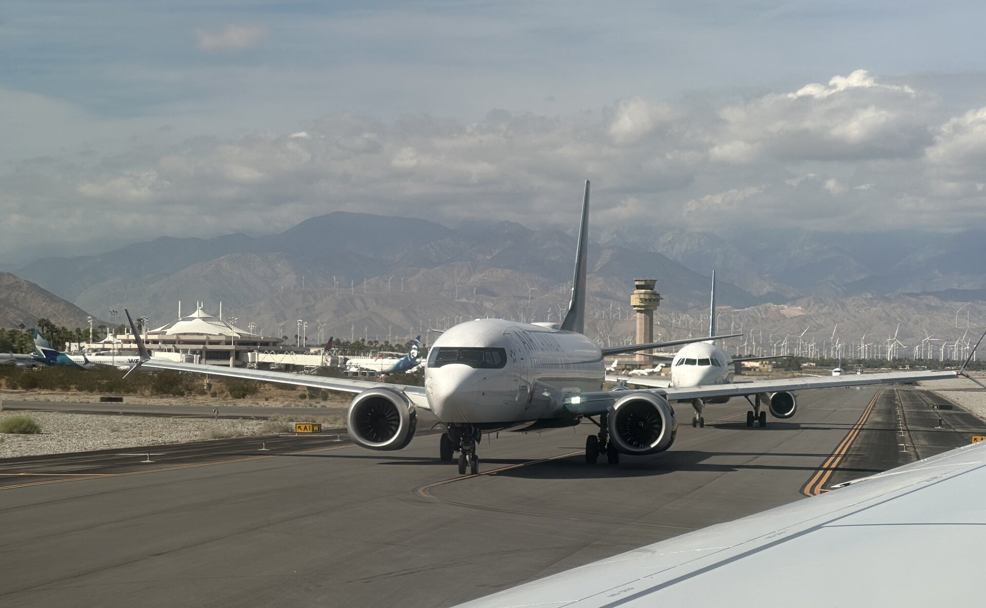 Boeing 737-900