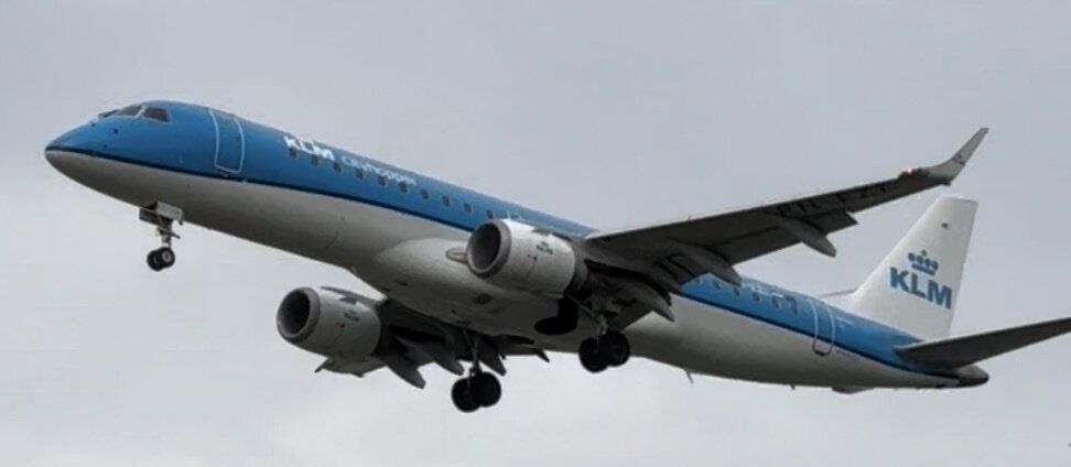 Embraer E190