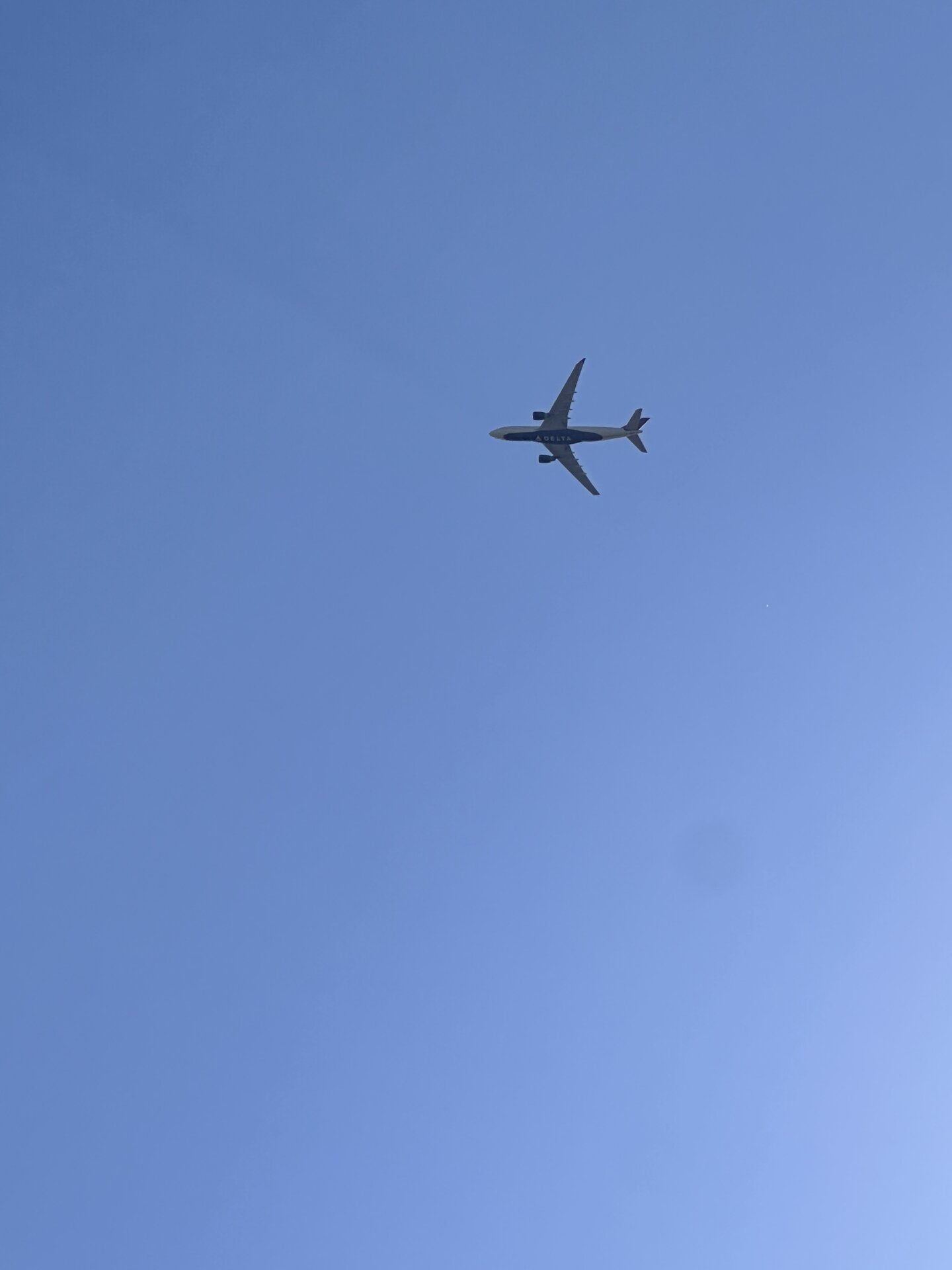 Airbus a330-223