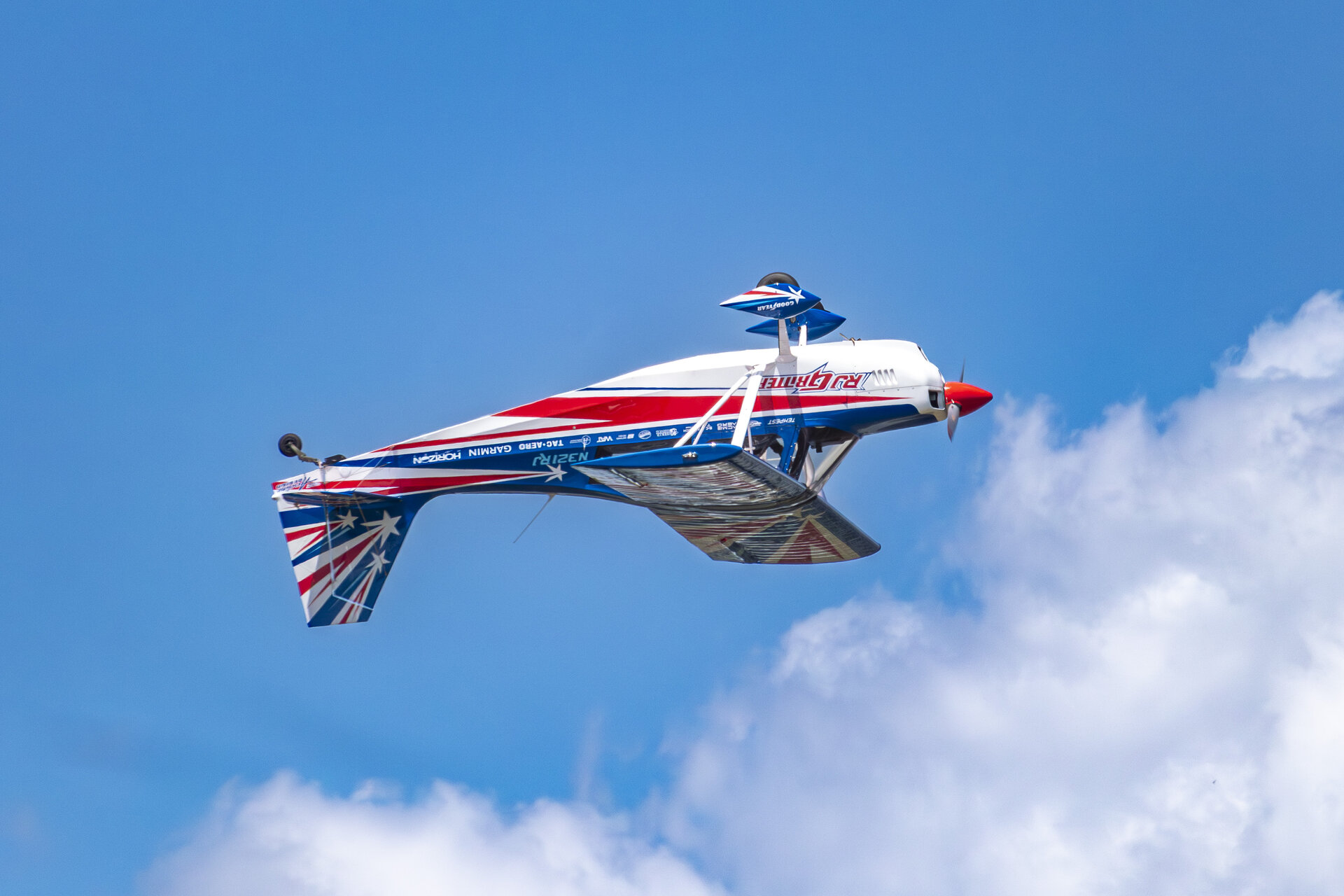Extra Aircraft Extra 330SC