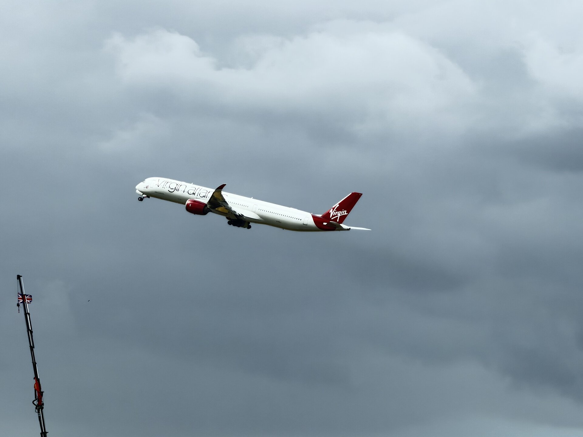 Airbus A350-1000