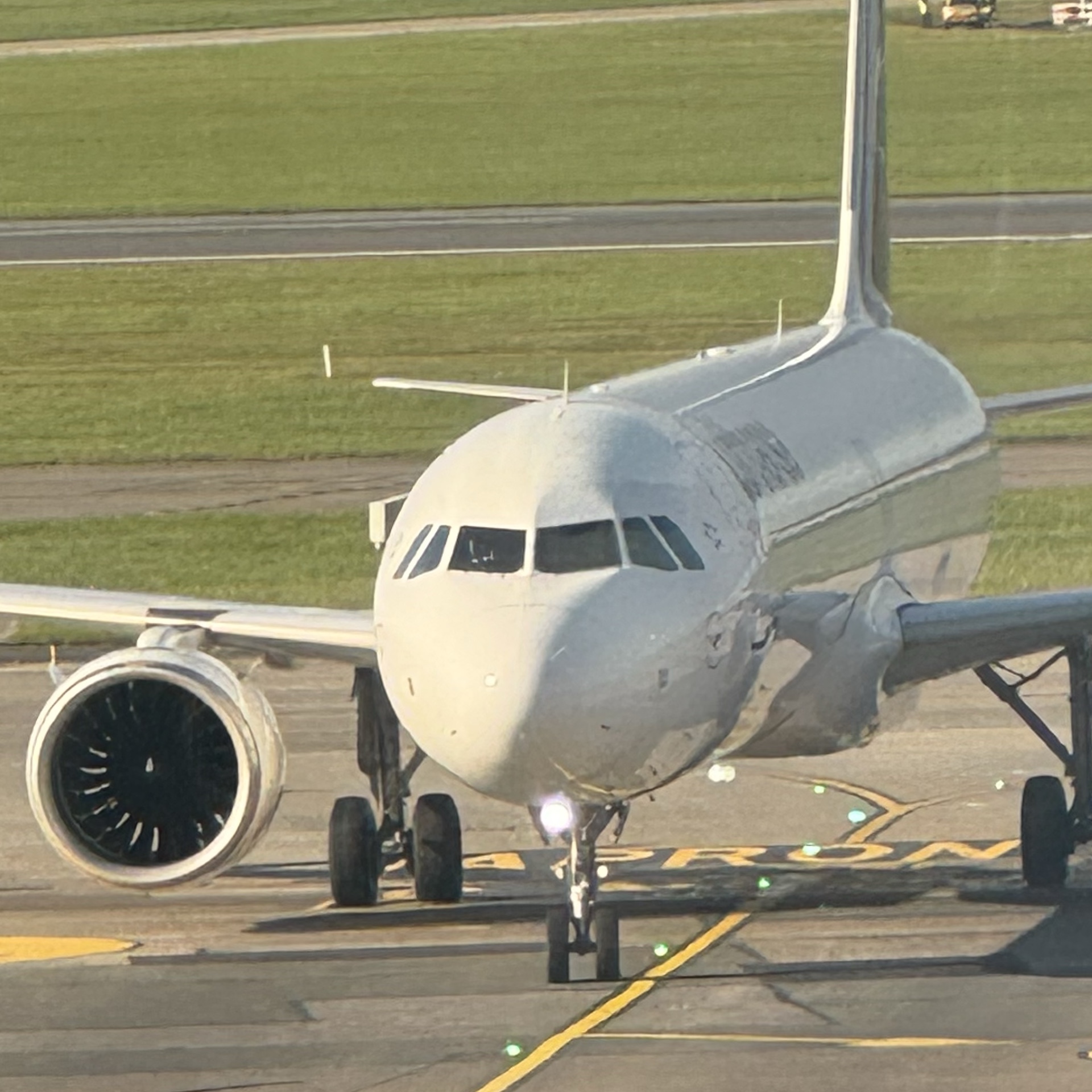 Airbus A320-200