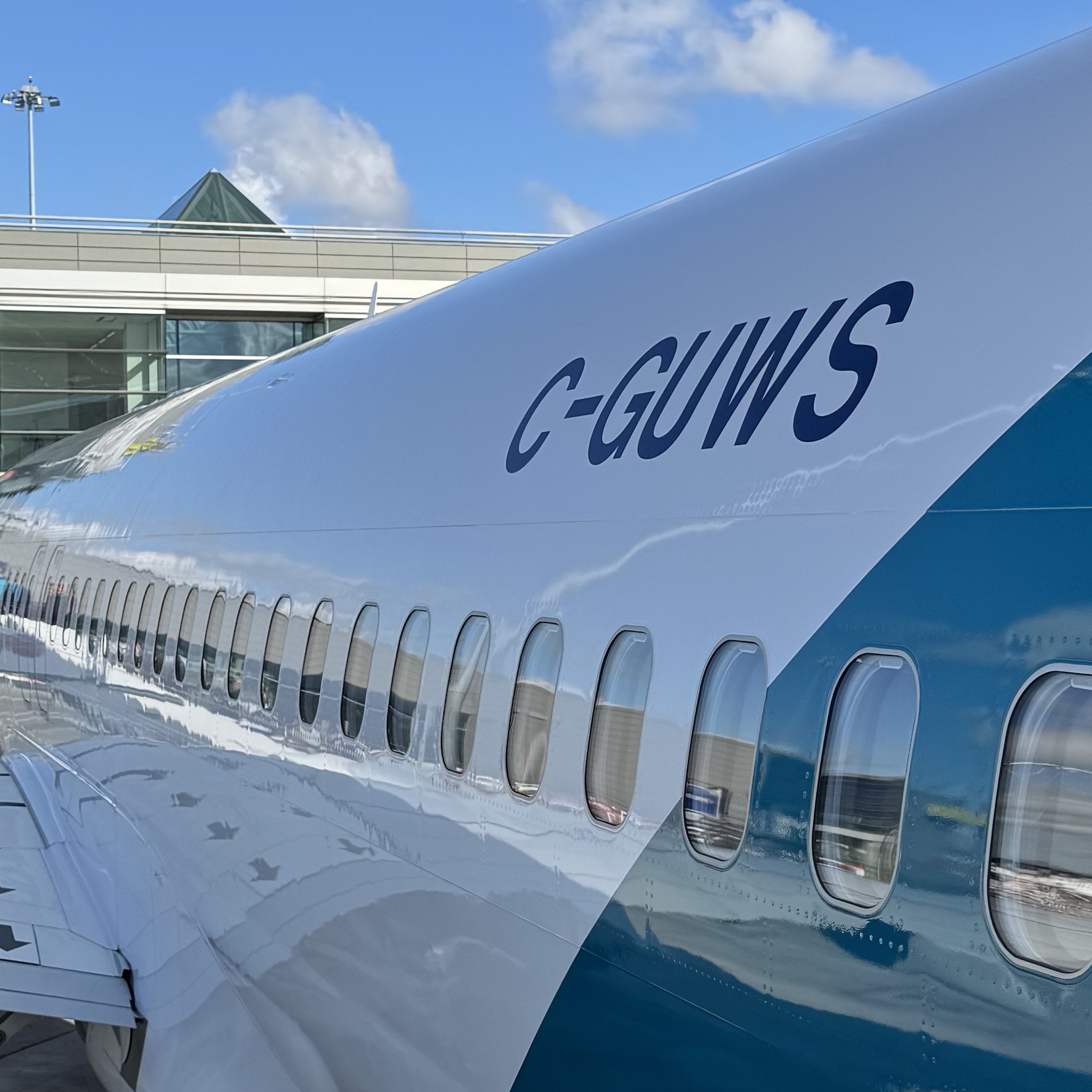Boeing 737 MAX 8