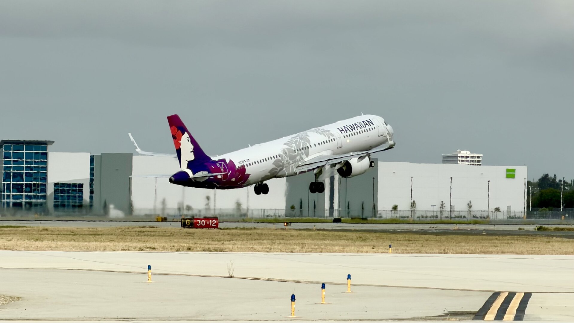 Airbus A321neo