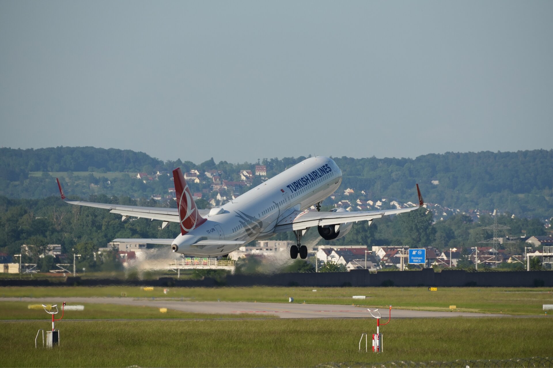 Airbus A321-200