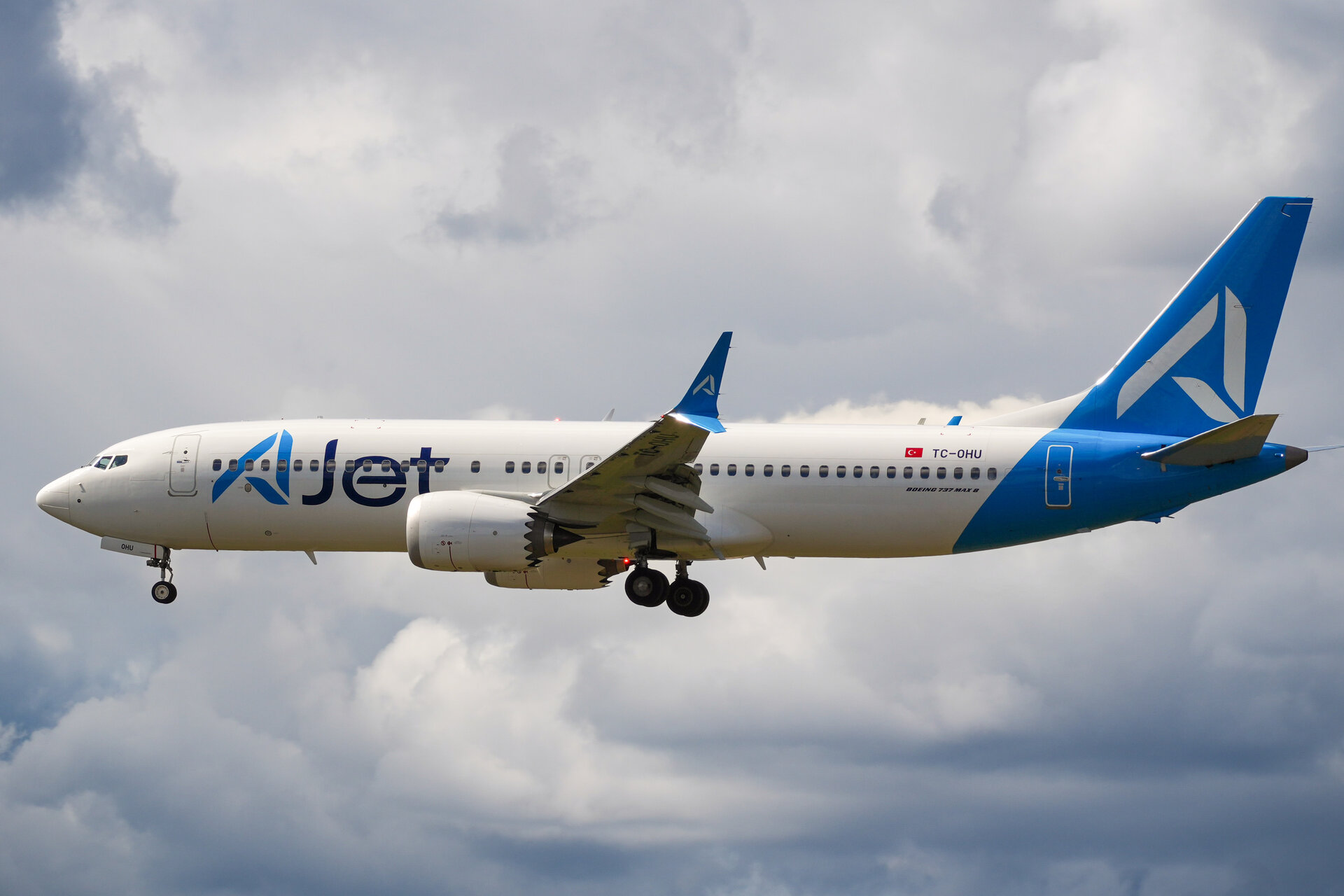 Boeing 737 MAX 8