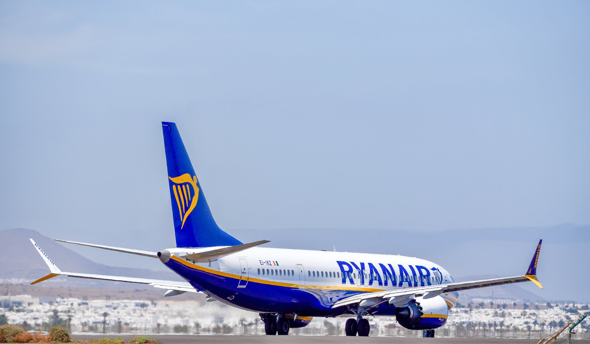 Boeing 737 MAX 8