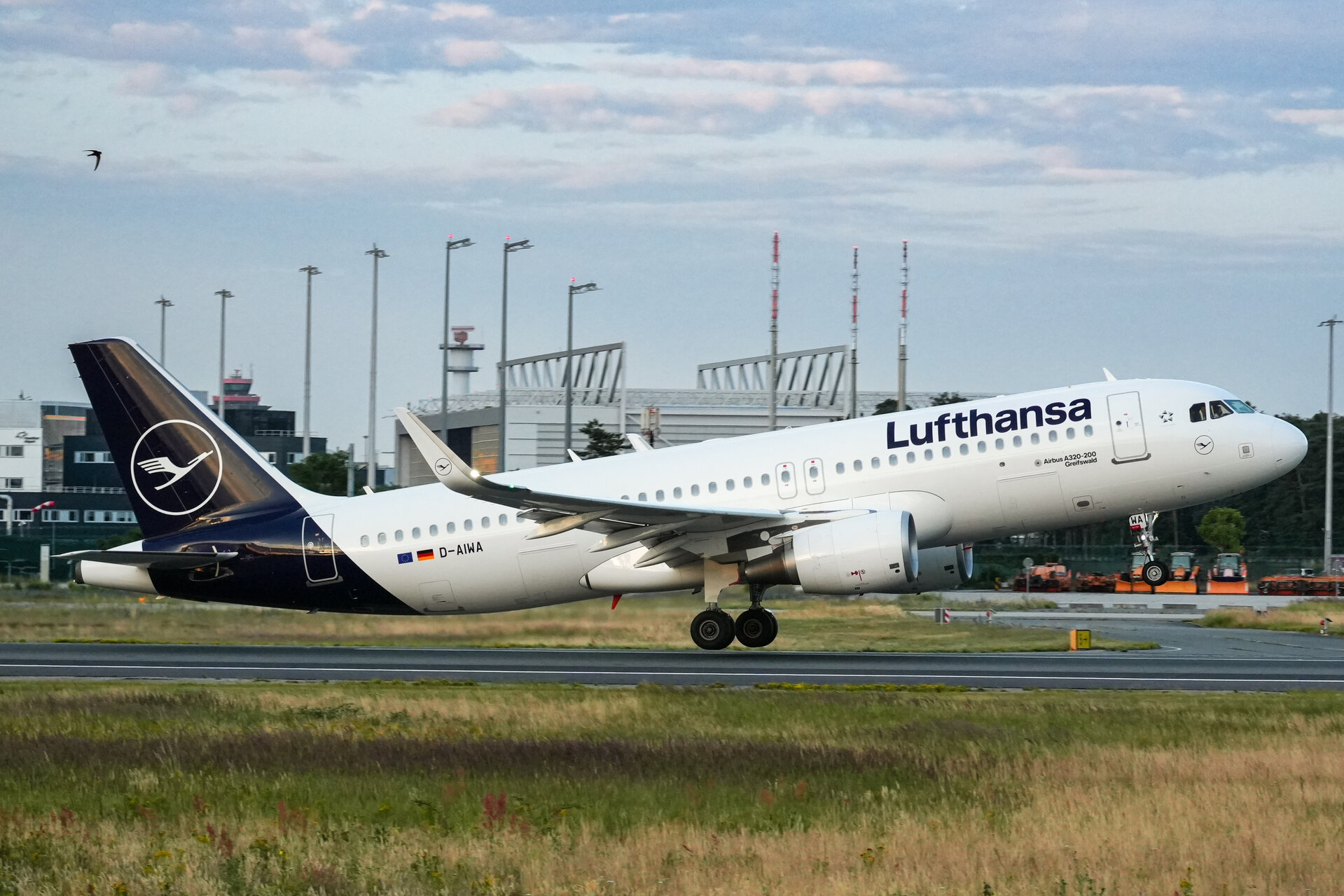Airbus A320-200