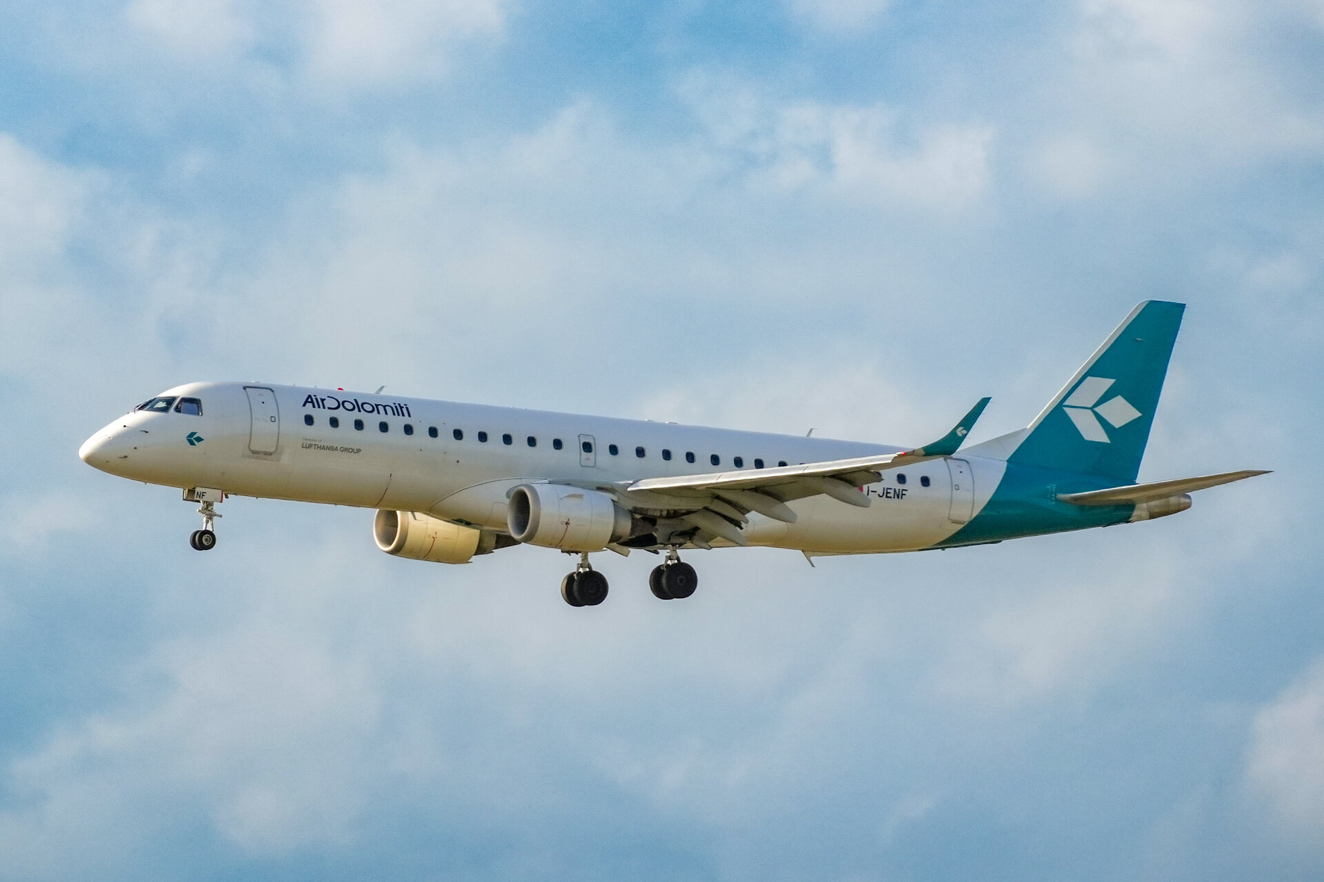 Embraer Embraer E195