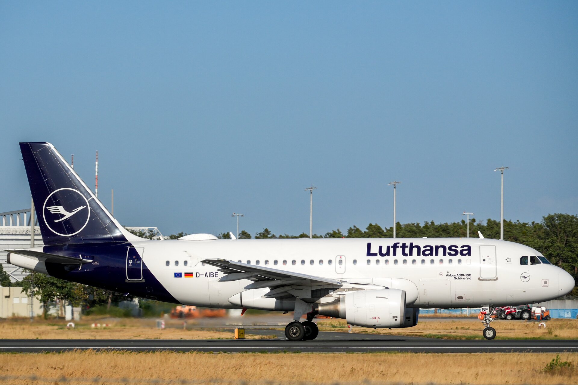 Airbus A319-100