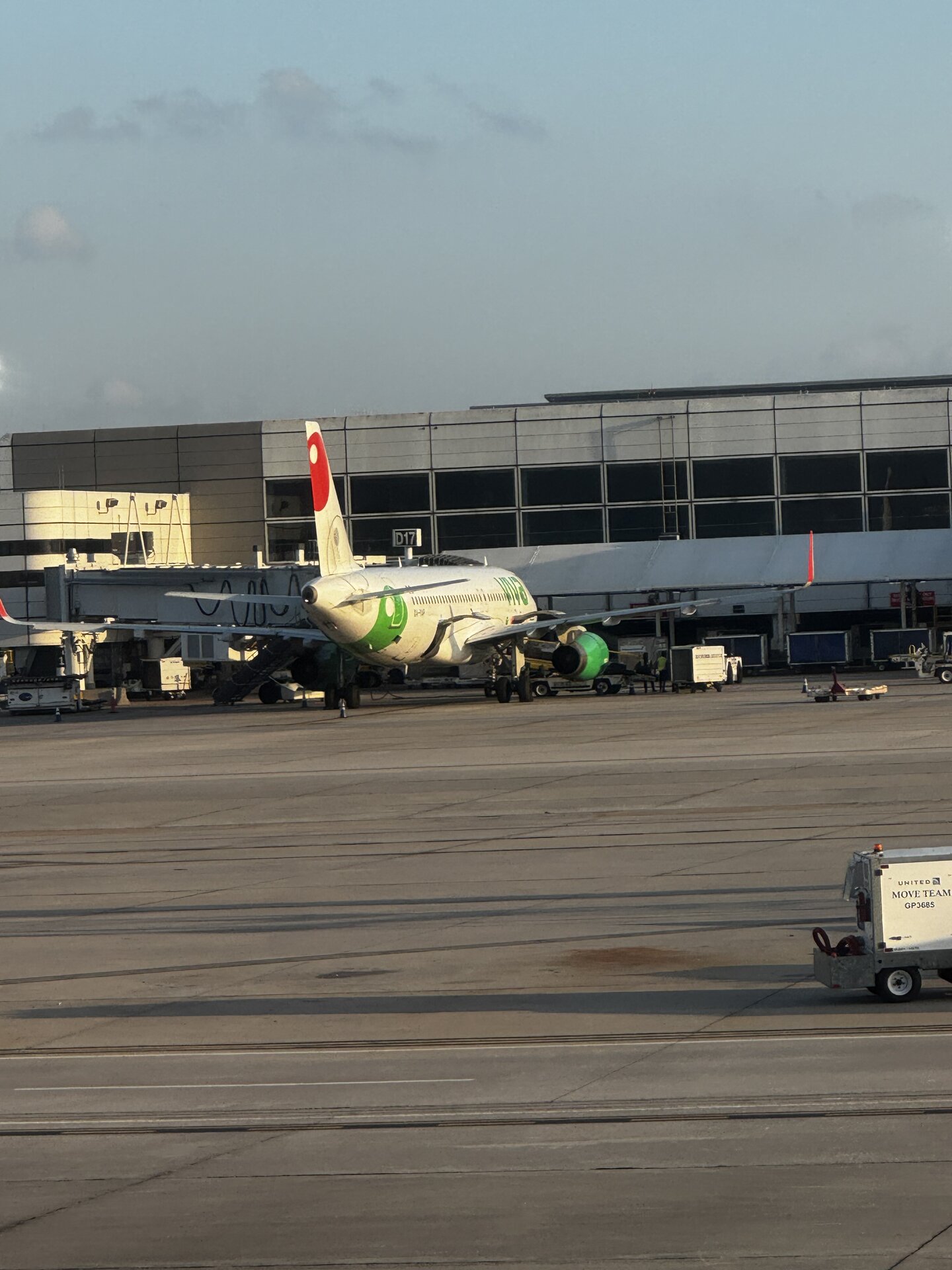 Airbus A320-200