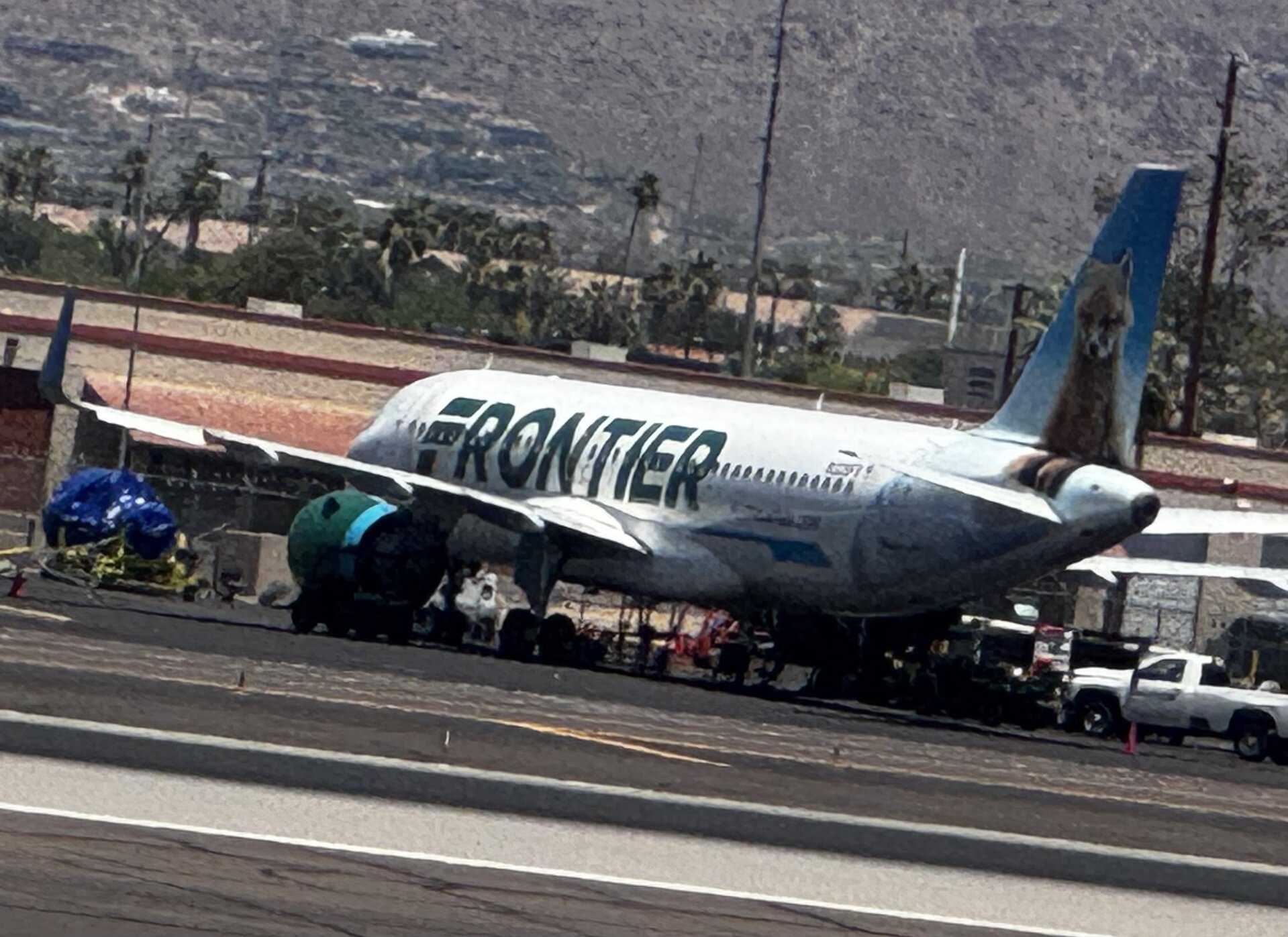 Airbus A320-214