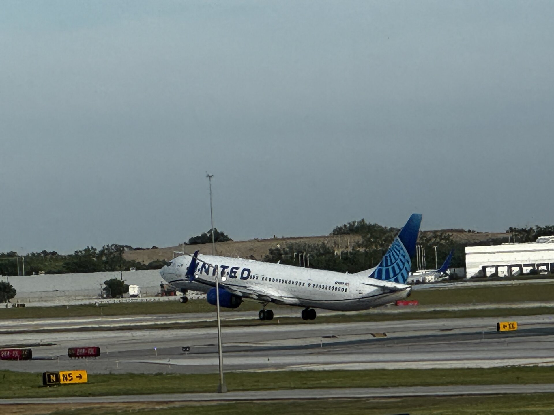 Boeing 737-800