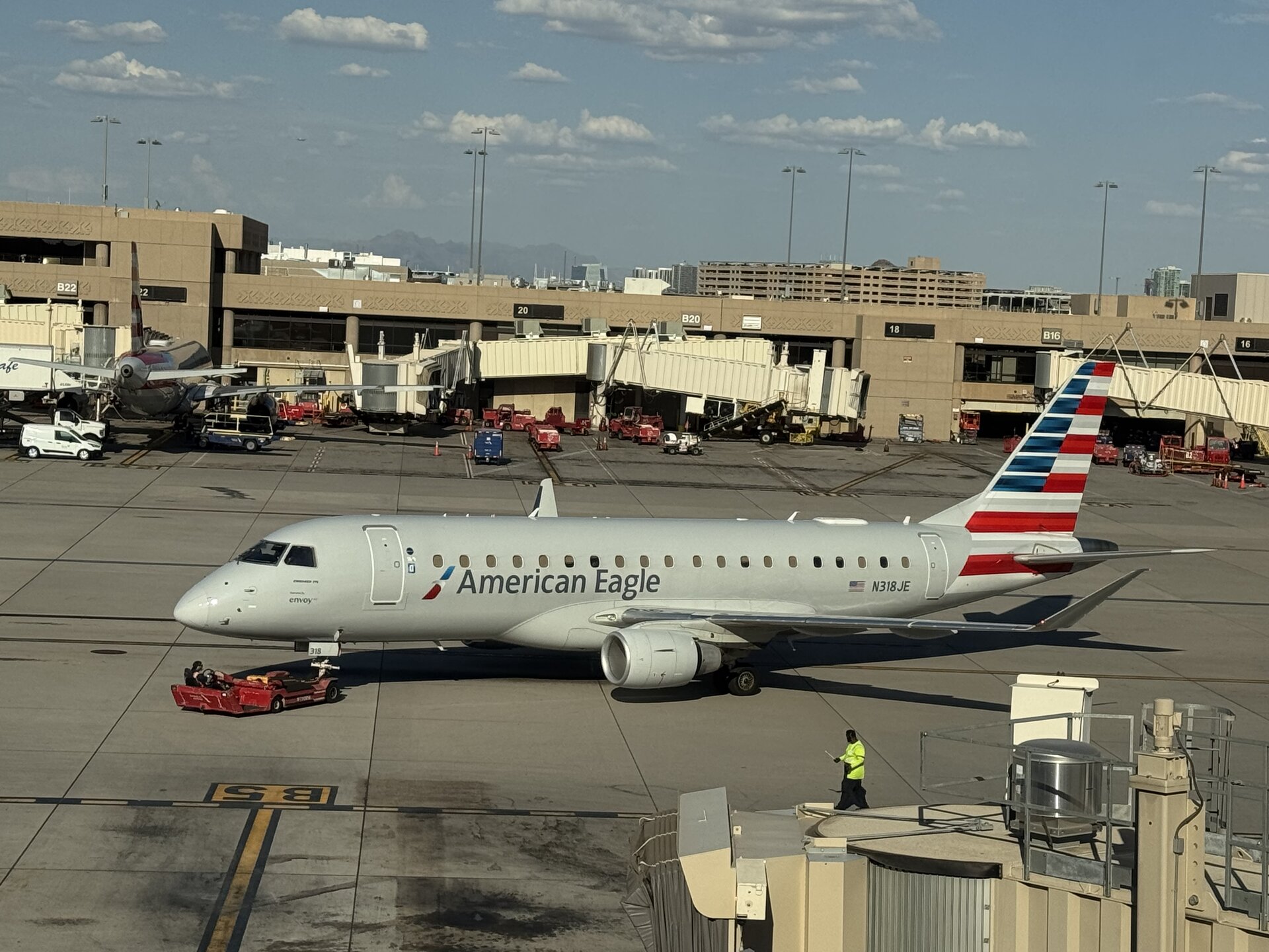 Embraer ERJ-175 (Embraer 175)