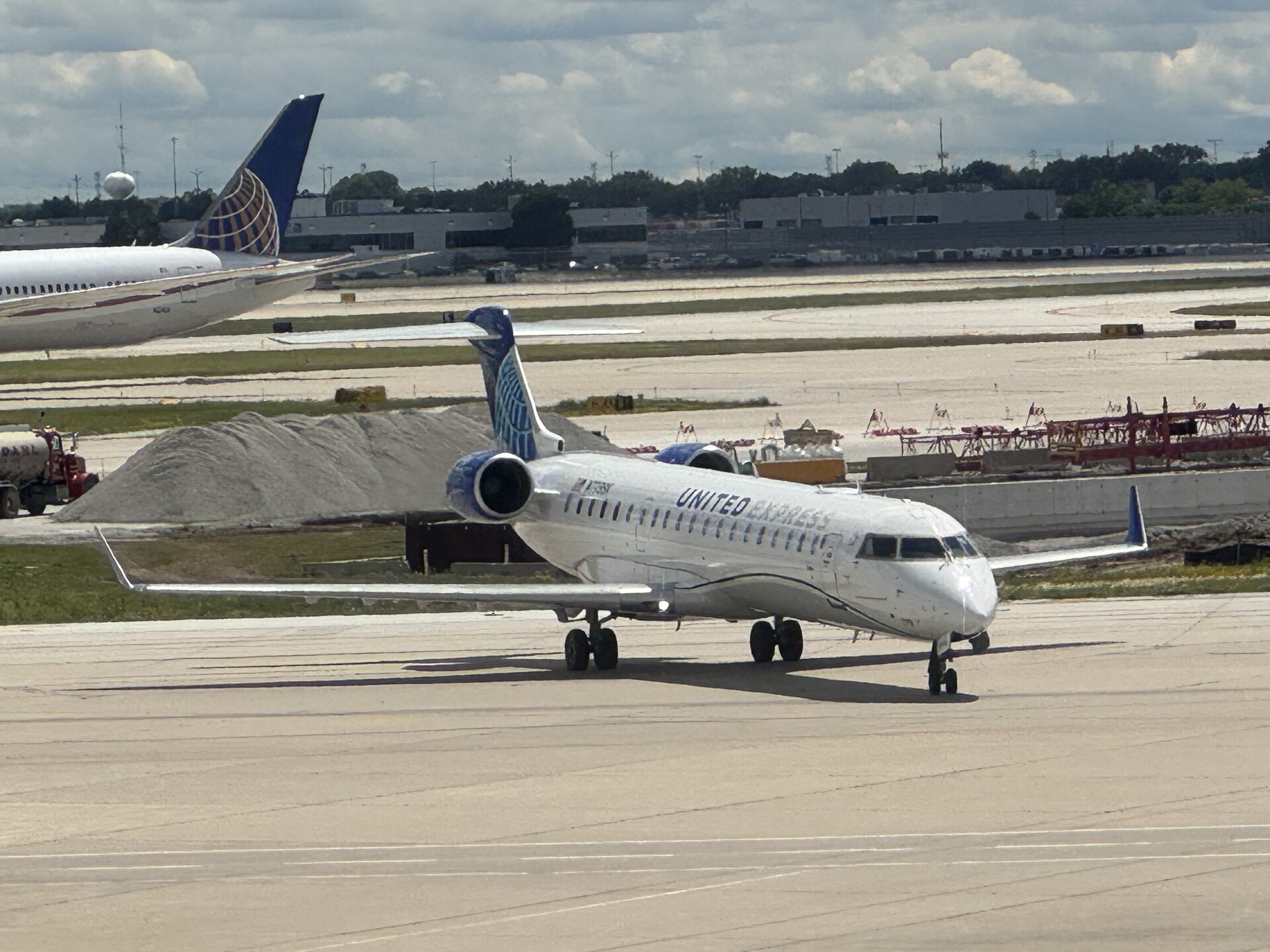 Bombardier CRJ-700