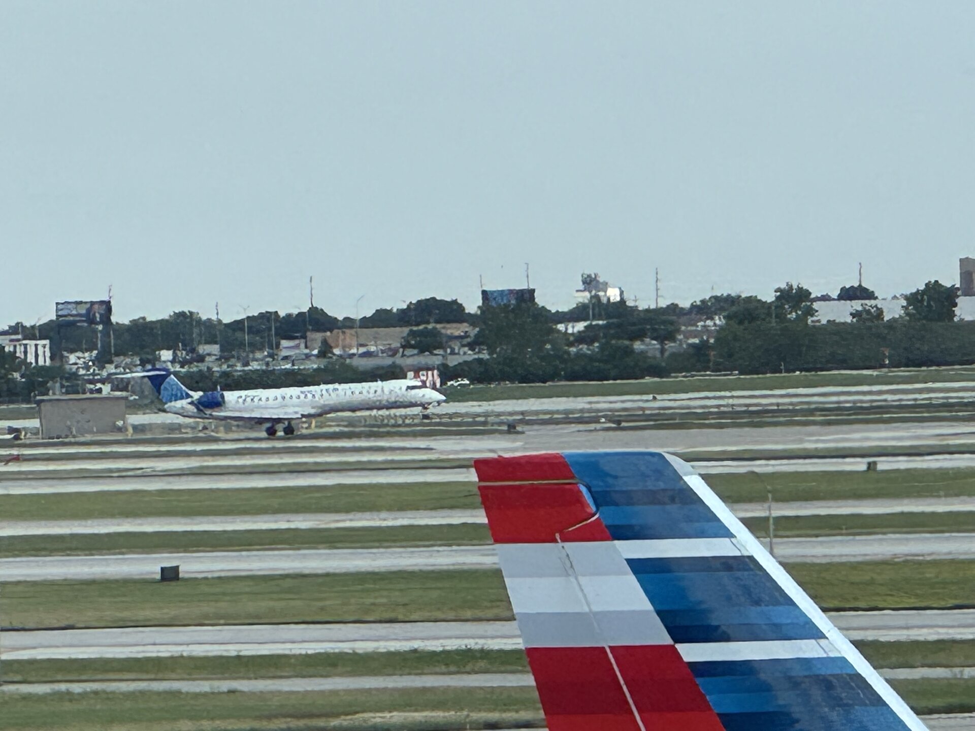 Embraer Embraer ERJ-175