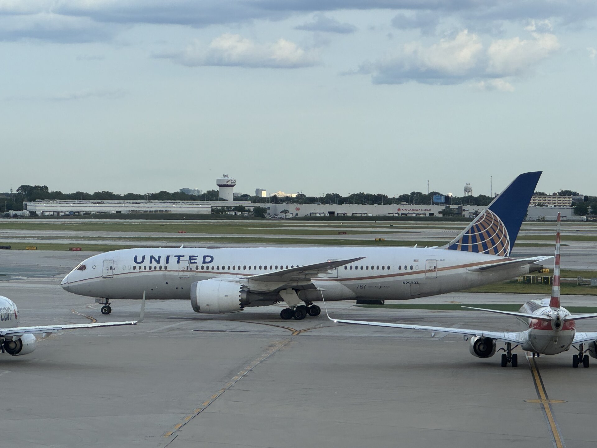 Boeing 787-8 Dreamliner