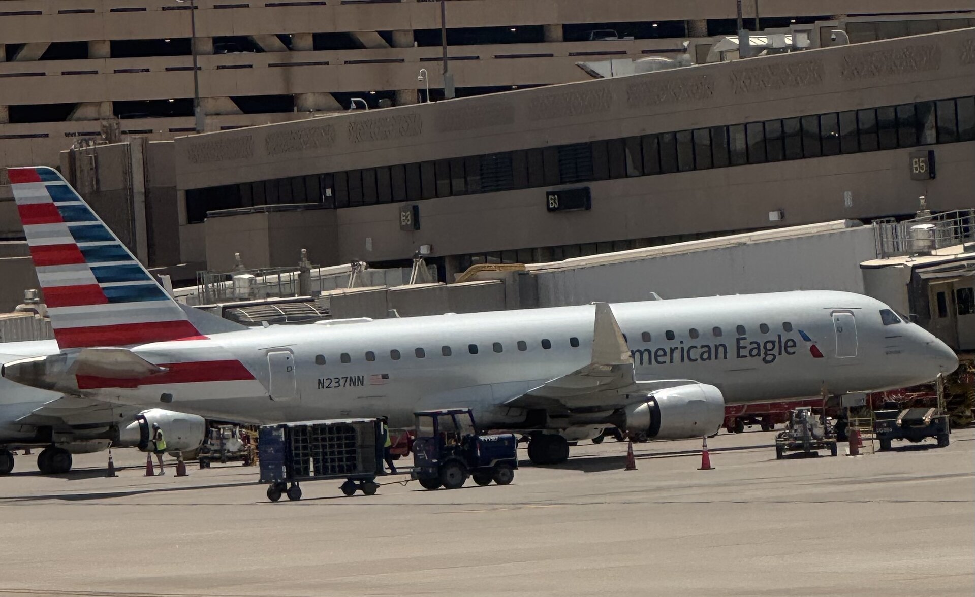 Embraer EMBRAER ERJ-175 (E175)