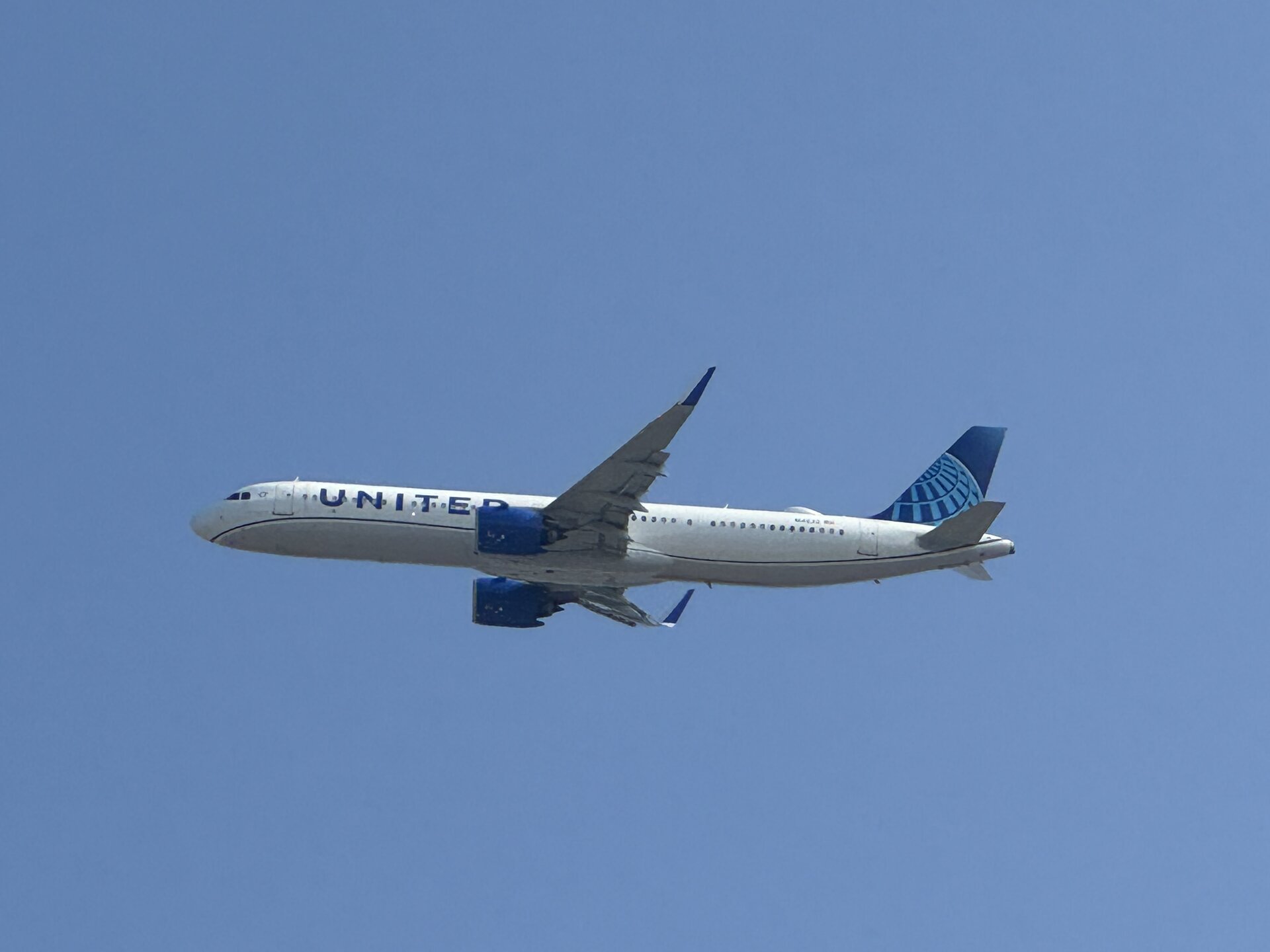 Airbus A321neo