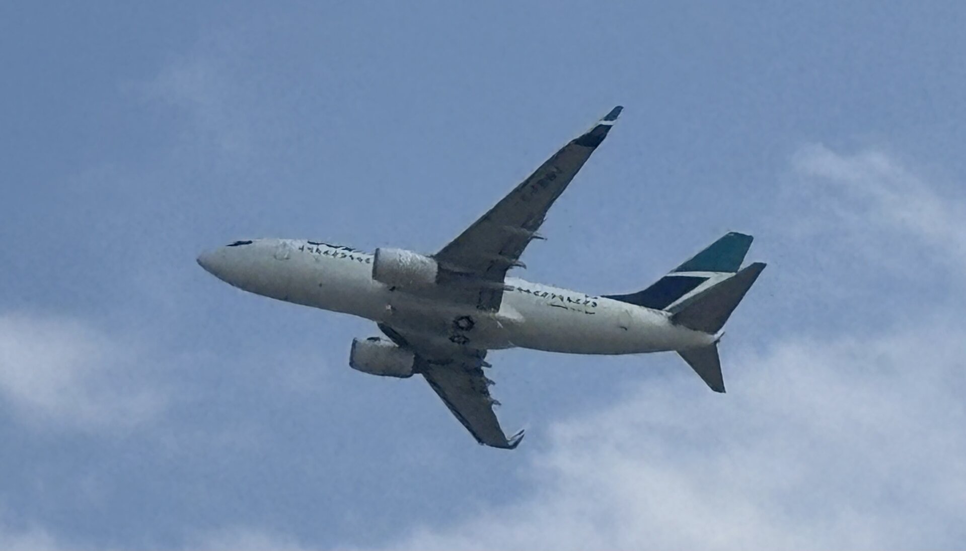 Boeing 737-600