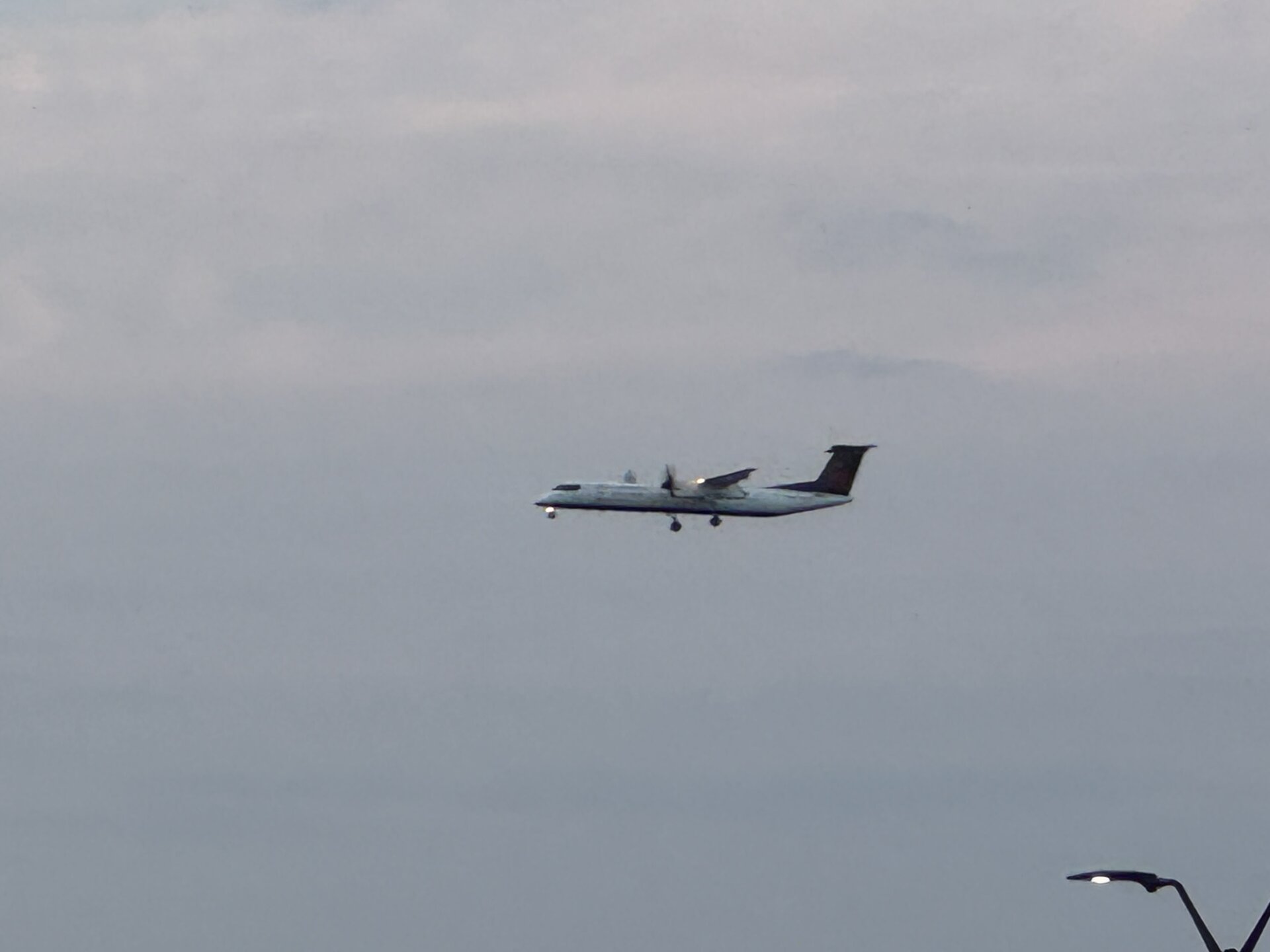De Havilland Canada (Bombardier) Dash 8 Q400