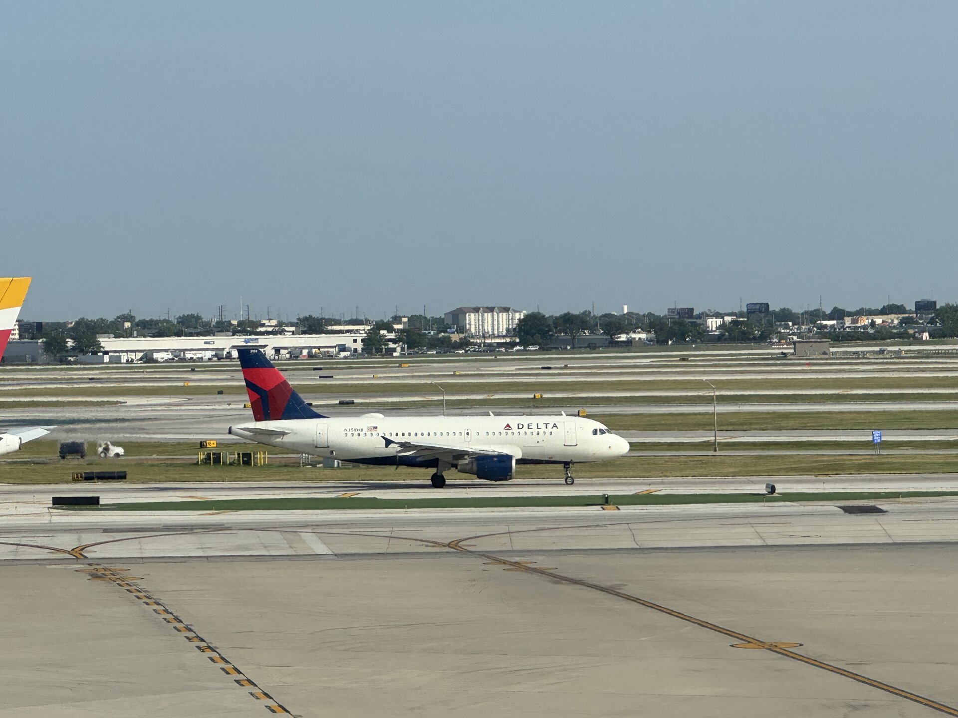Airbus A319-114