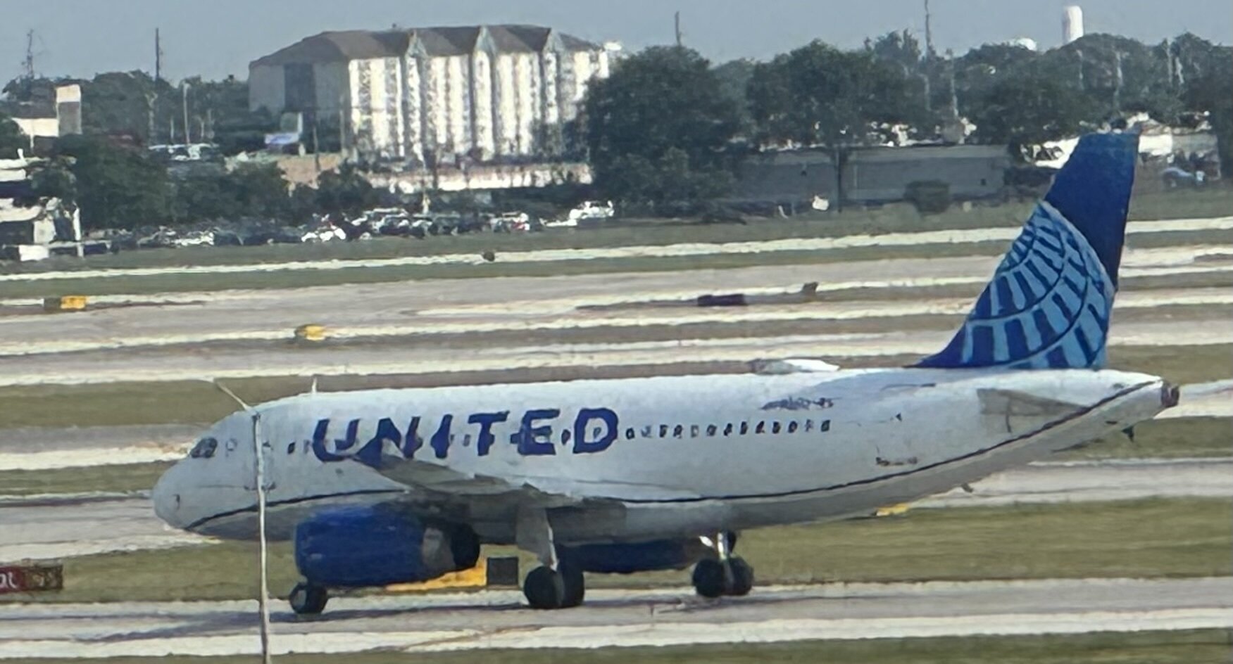 Airbus A318