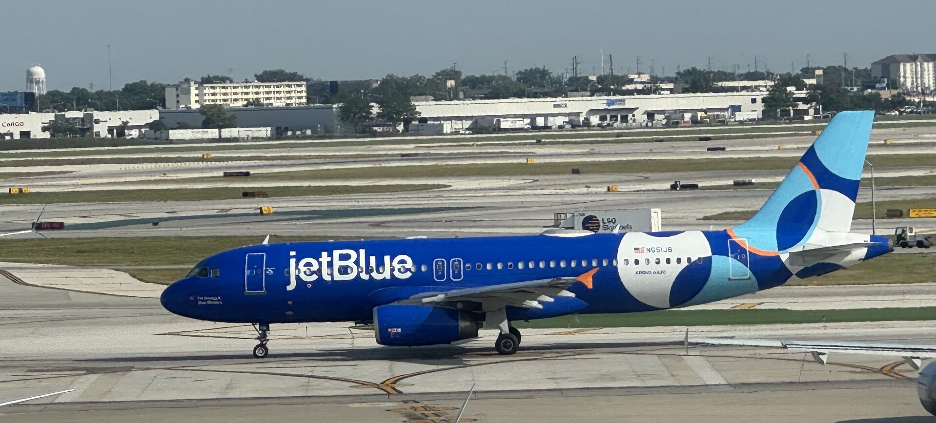 Airbus A320-232
