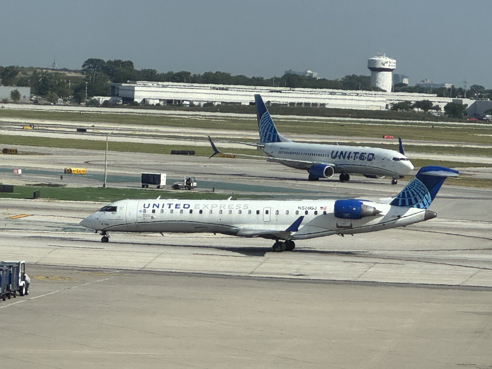 Bombardier CRJ-700