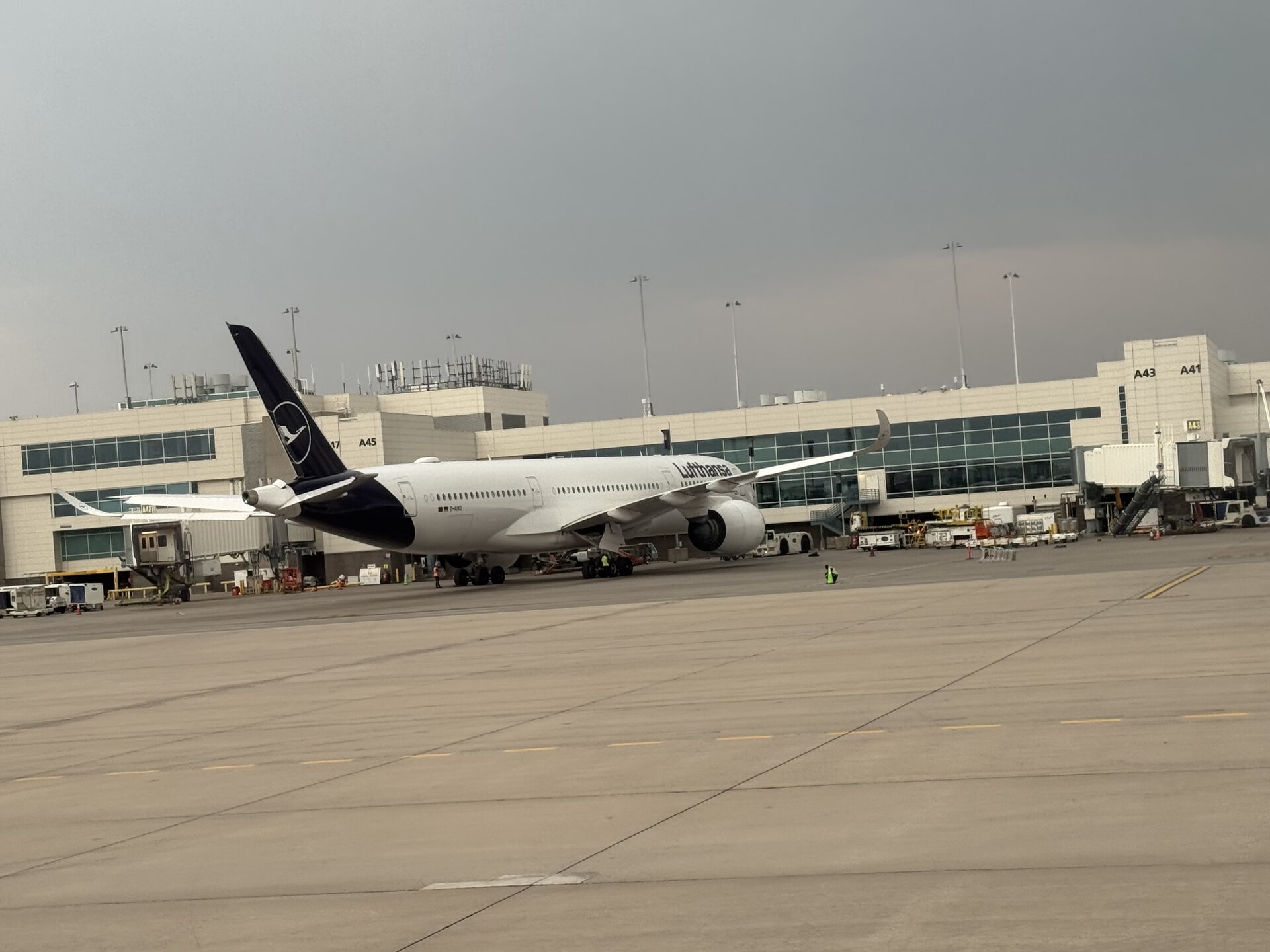 Airbus A350-900