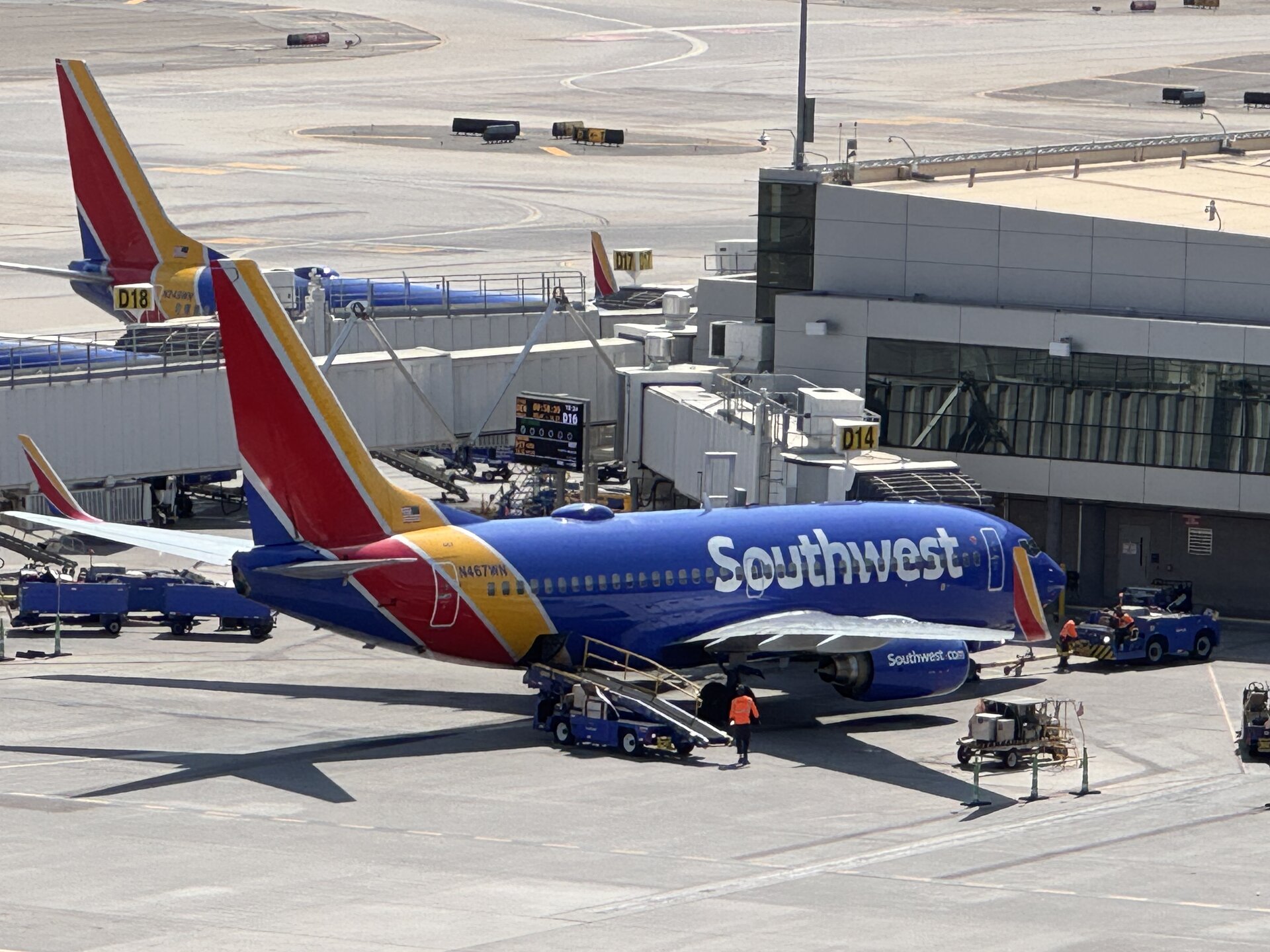 Boeing 737-700