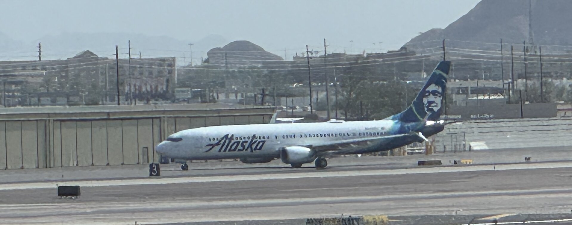 Boeing 737-900ER