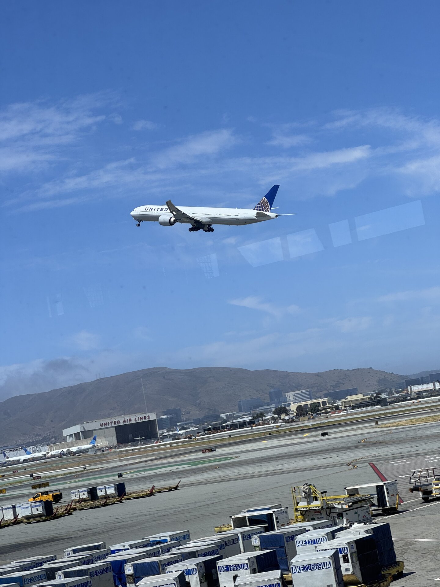 Boeing 777-200