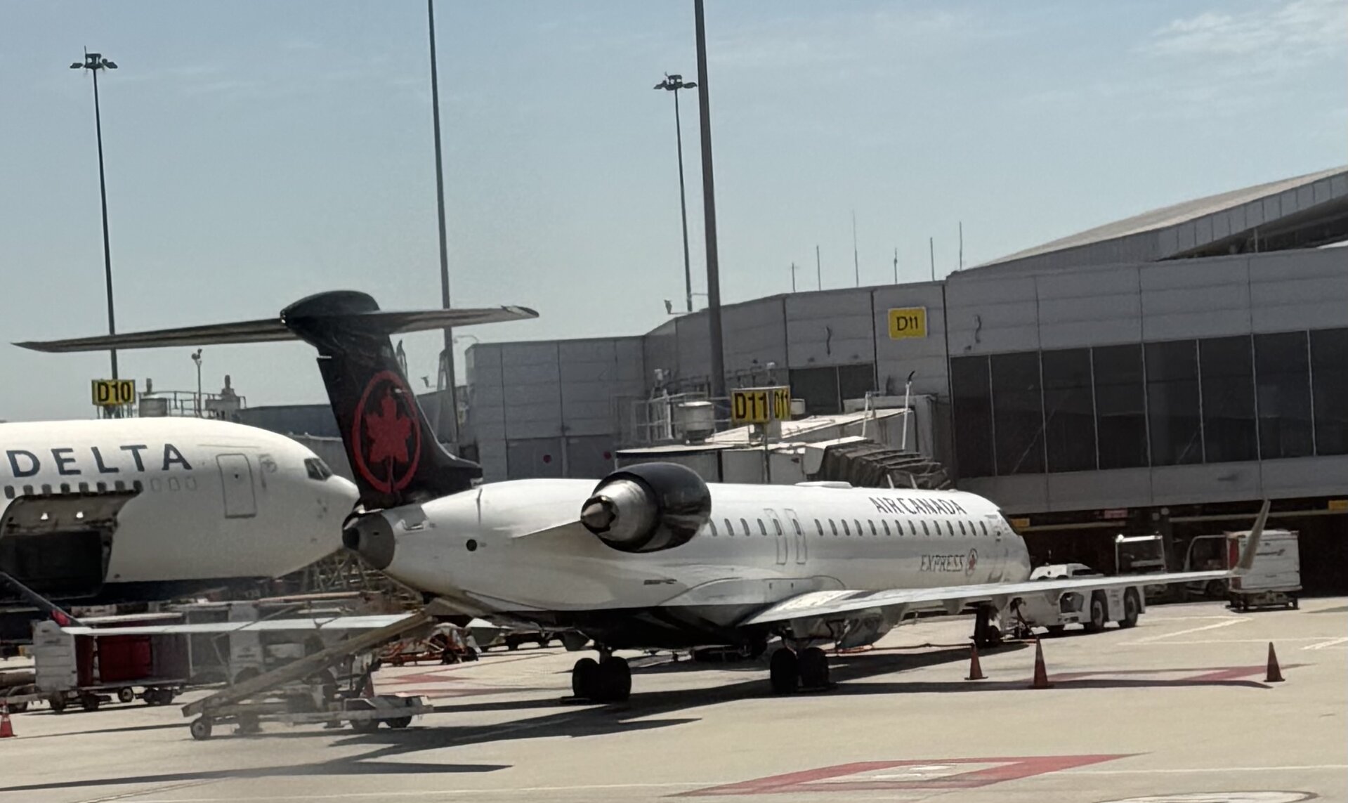 Bombardier CRJ900